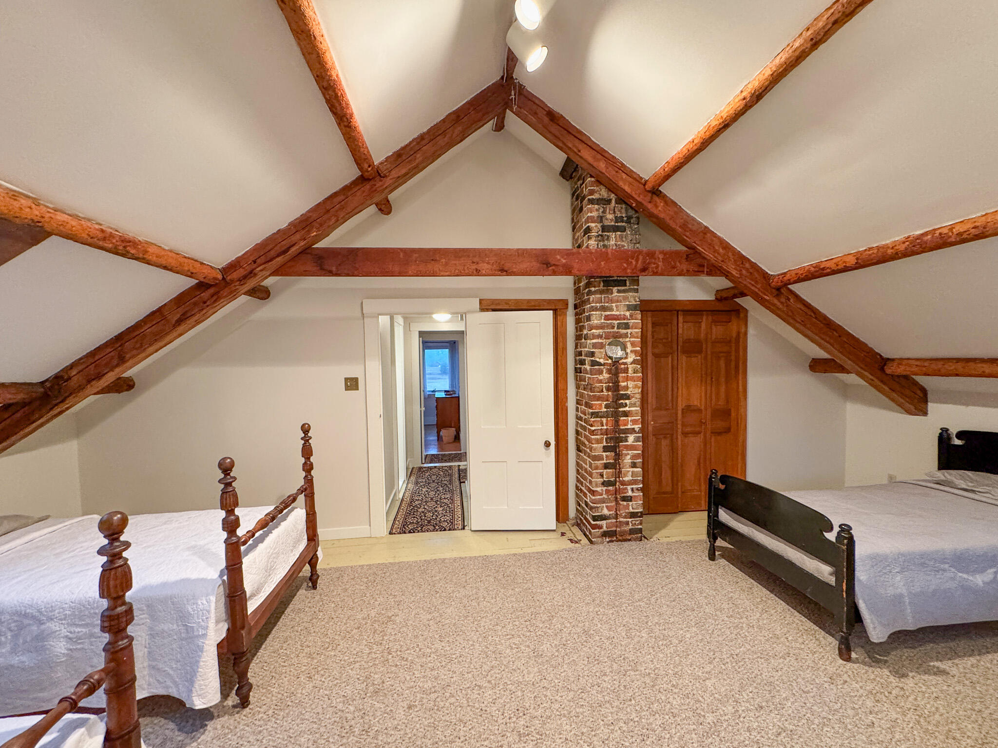 43 Fleming Road, Bethel, ME, 04217