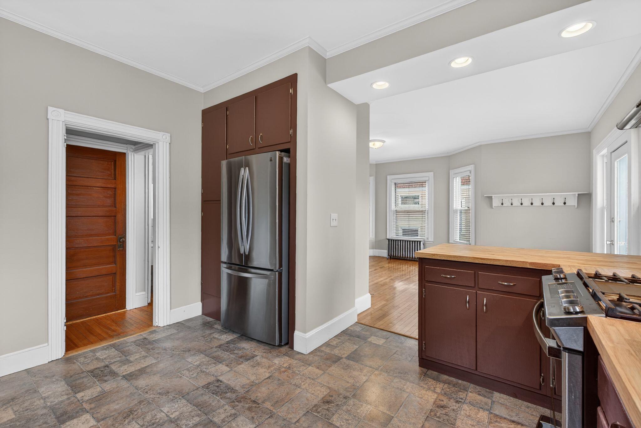 106 Dartmouth Street, Portland, ME, 04103 106 Dartmouth Street, Portland, ME, 04103
