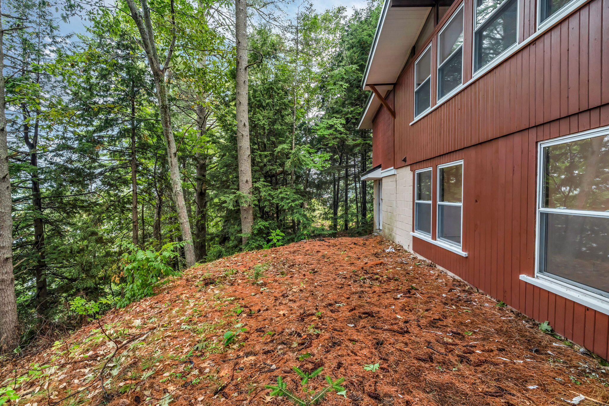 12 Rowell Road, Hampden, ME, 04444