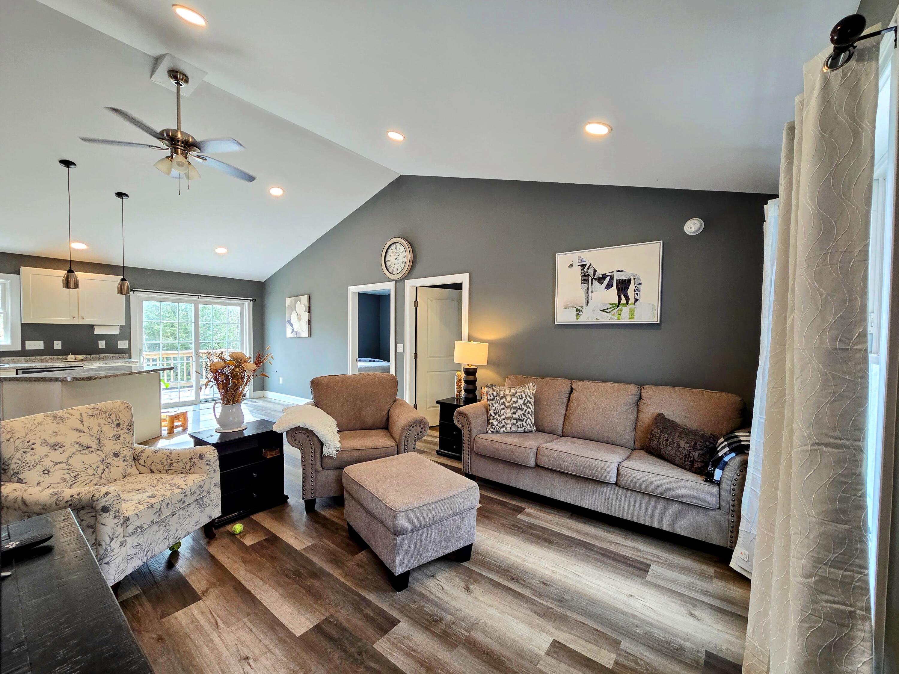 976 Park Street, Paris, ME, 04281