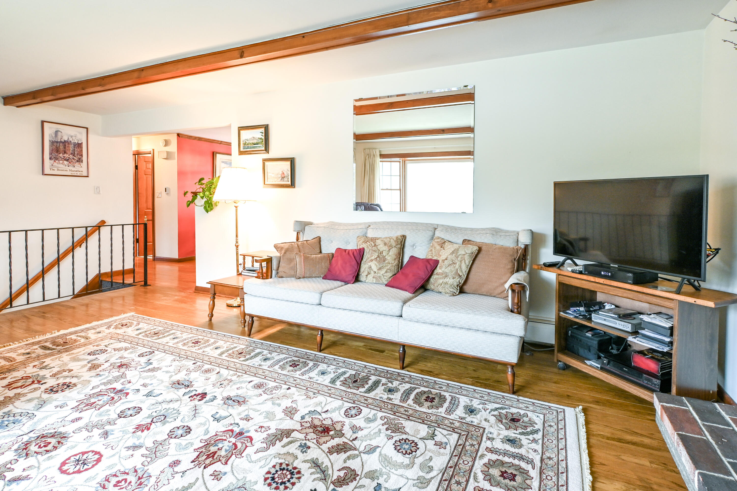 31 Vernon Road, Cape Elizabeth, ME, 04107