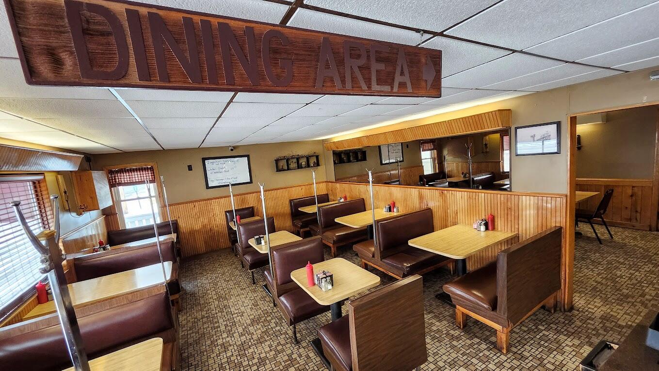 87 Main Street, Mars Hill, ME, 04758