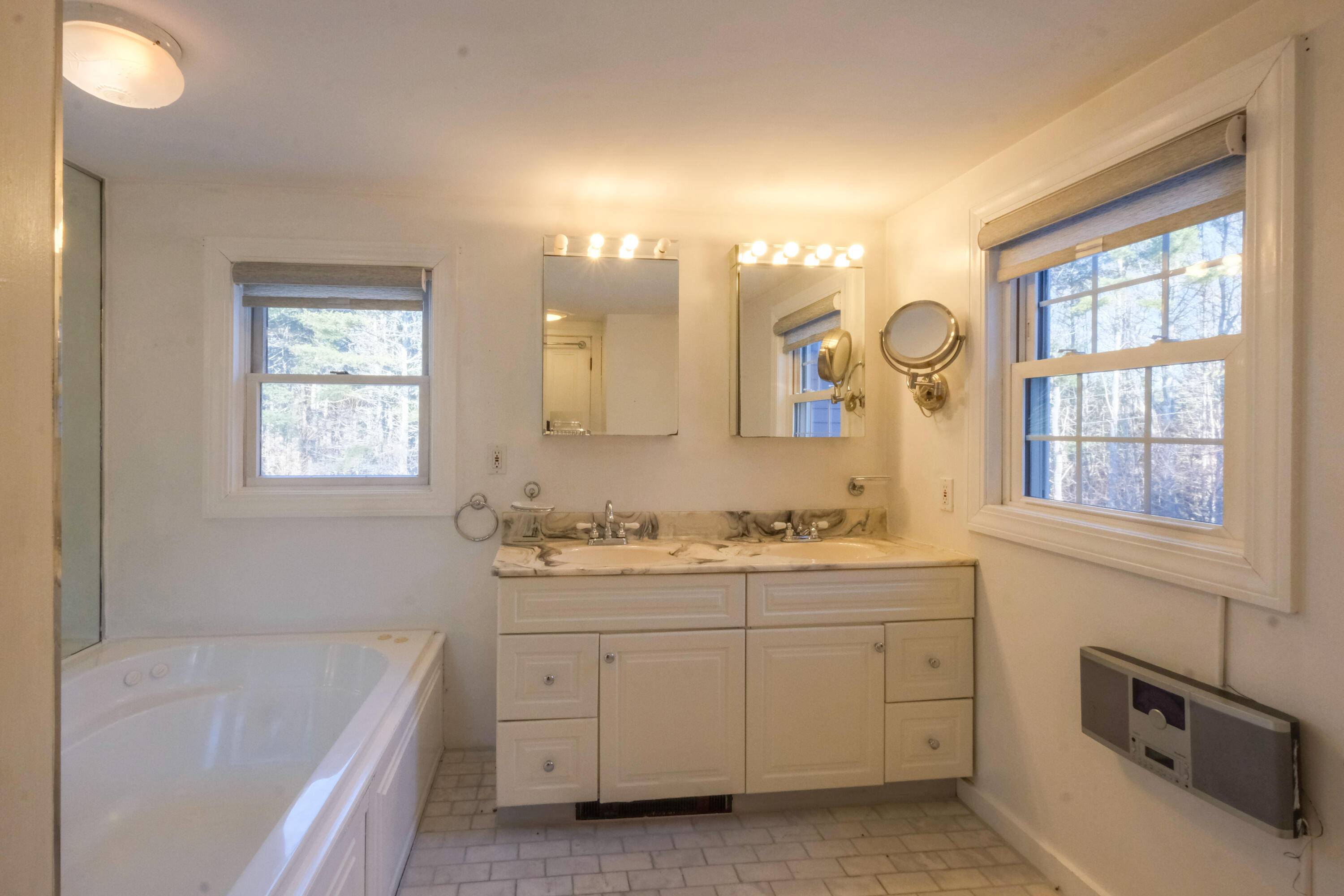 109 Sahagian Road, Belgrade, ME, 04917