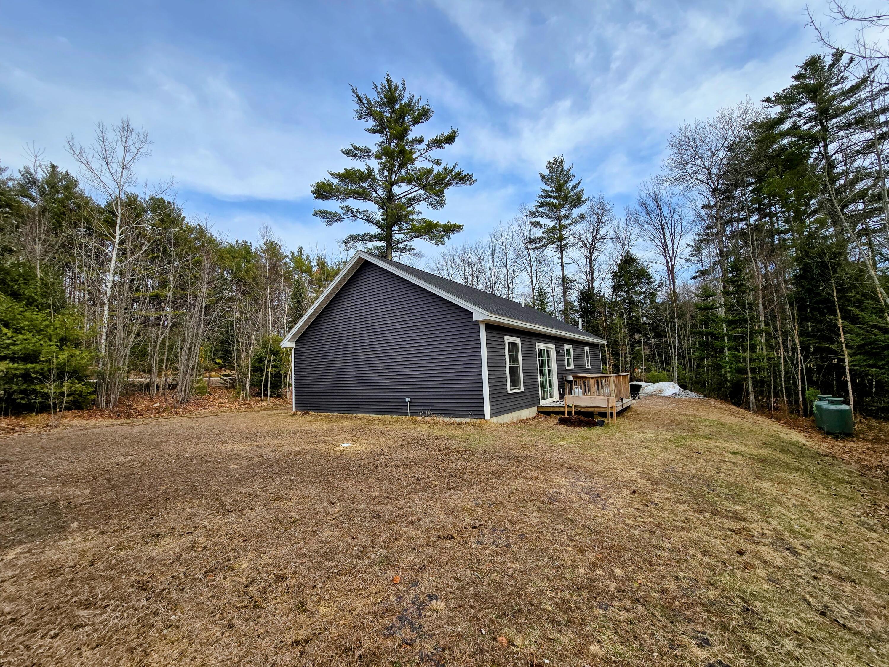 976 Park Street, Paris, ME, 04281