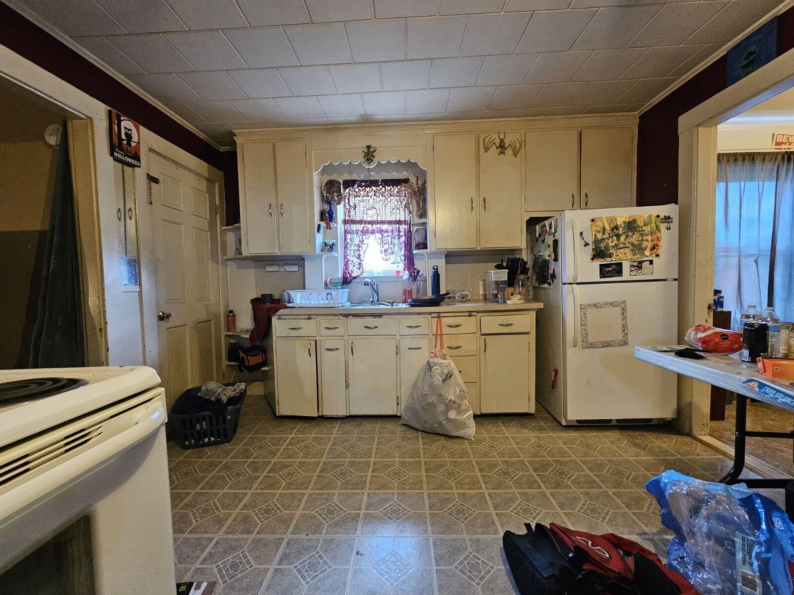 22 Thompson Street, Sanford, ME, 04073