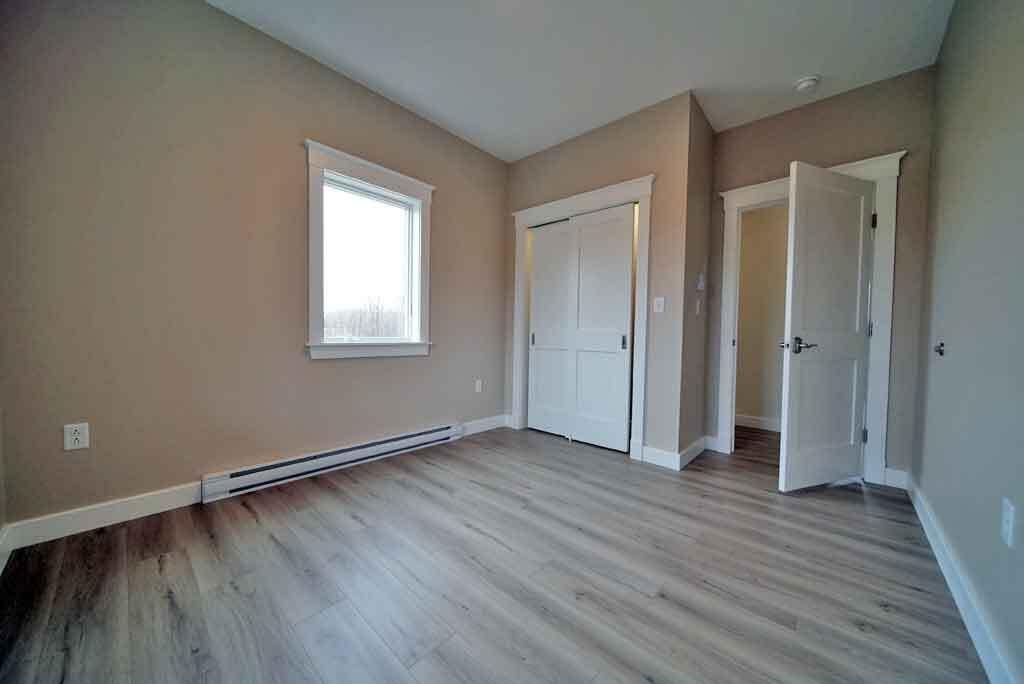 9 Lilac Lane, Houlton, ME, 04730