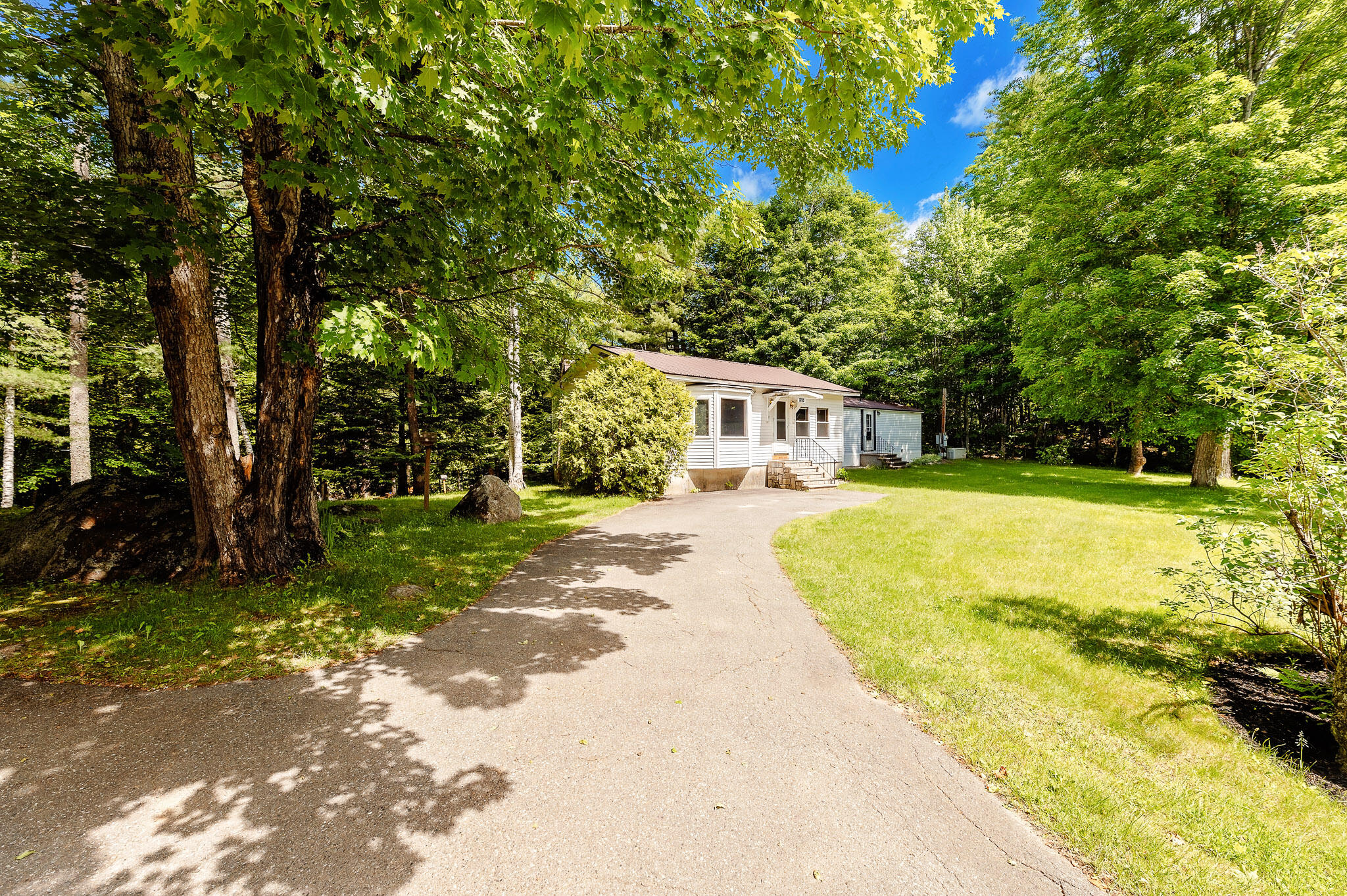 1574 Roxbury Road, Roxbury, ME 04275 Paved Driveway