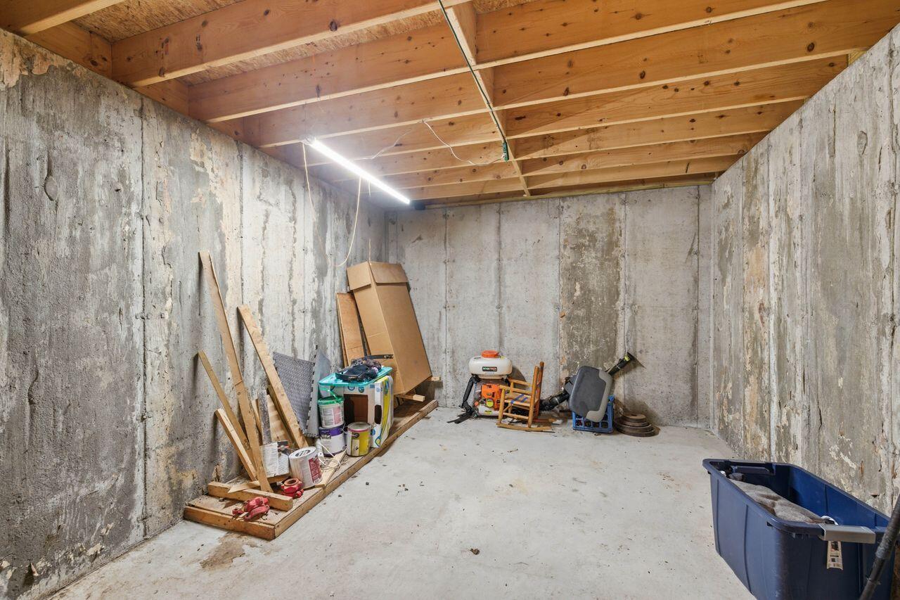 93 Woodland Road, Windham, ME 04062 3G0A2430