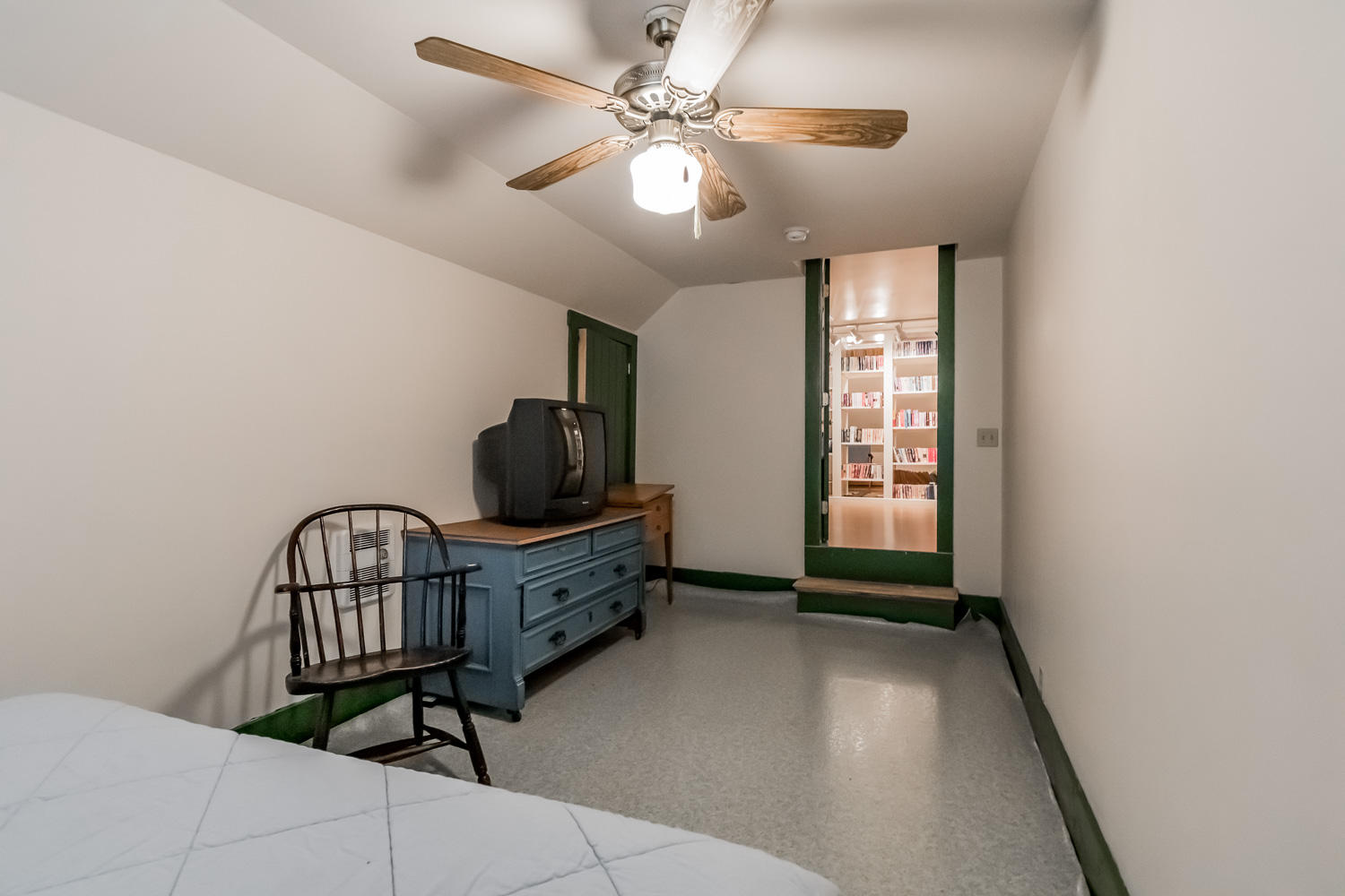 13 Andrews Road, Woodstock, ME, 04219