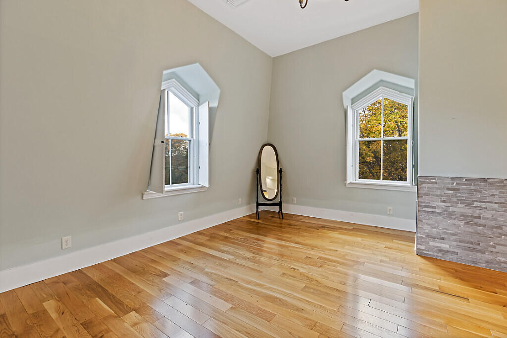 15 Middle Street UNIT 3, Hallowell, ME, 04347