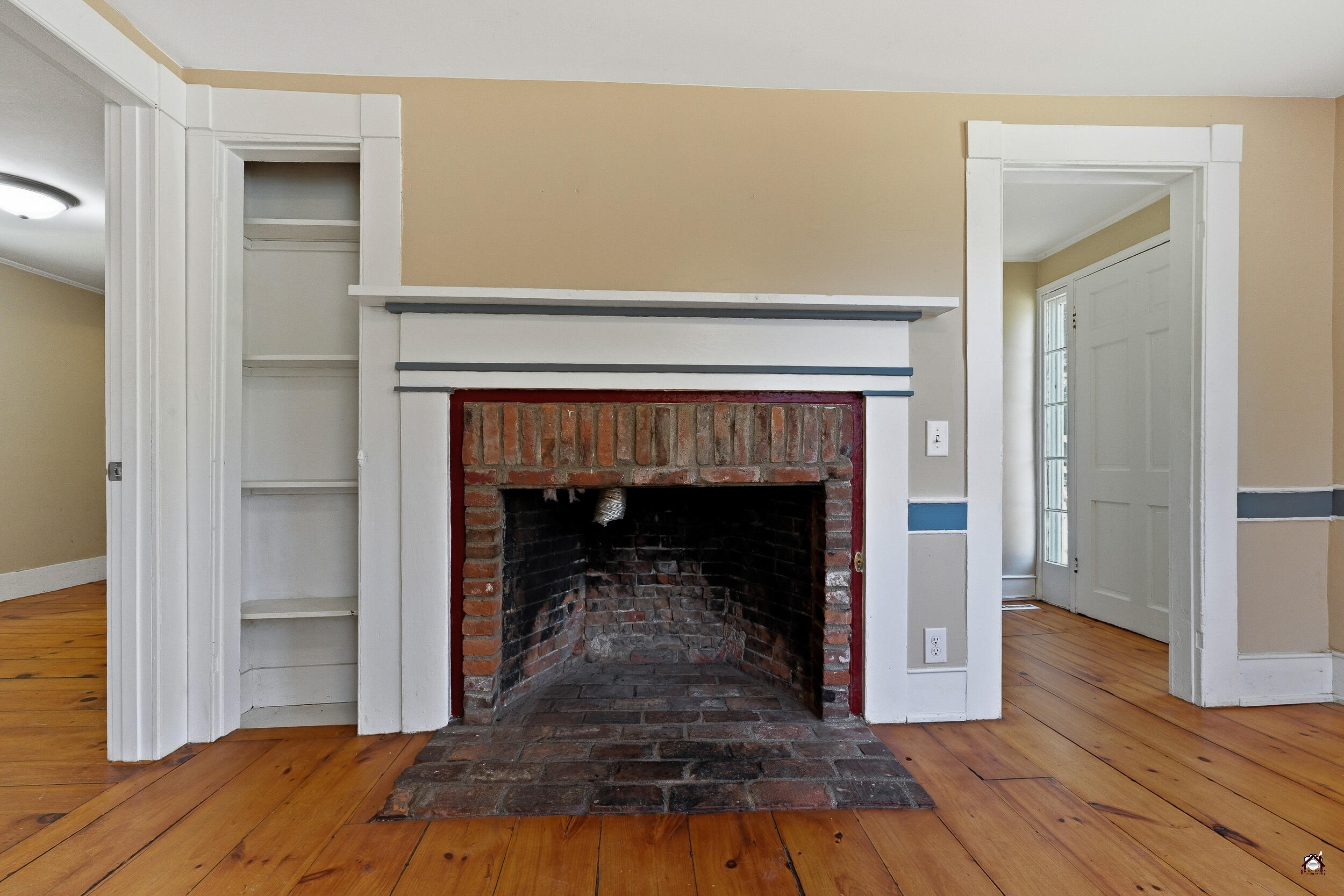 856 Augusta Road, Rome, ME 04963 Living Room