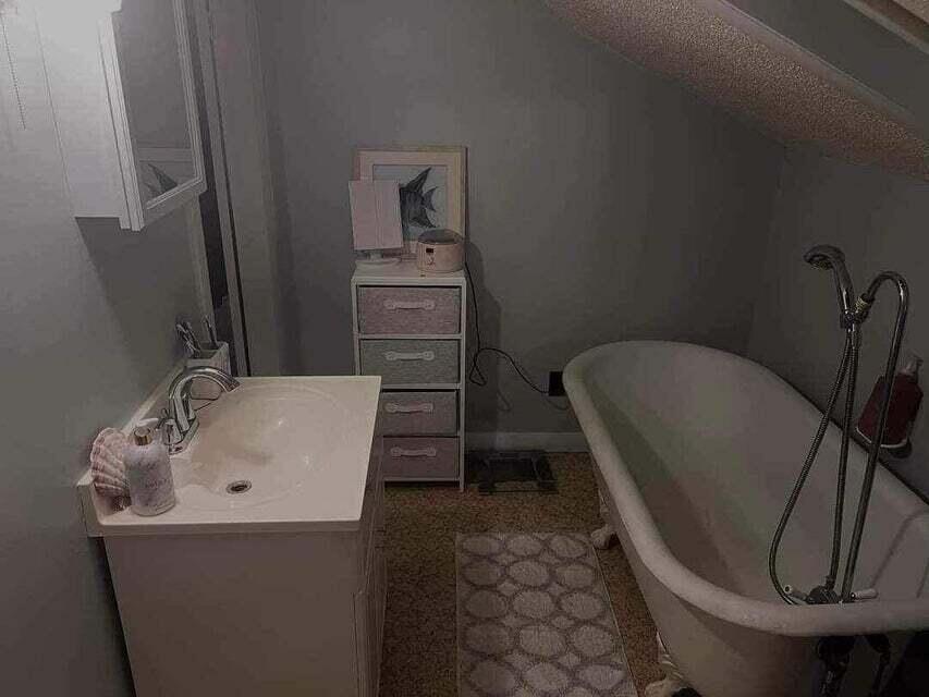 6 Mitchell Lane, Gouldsboro, ME, 04607