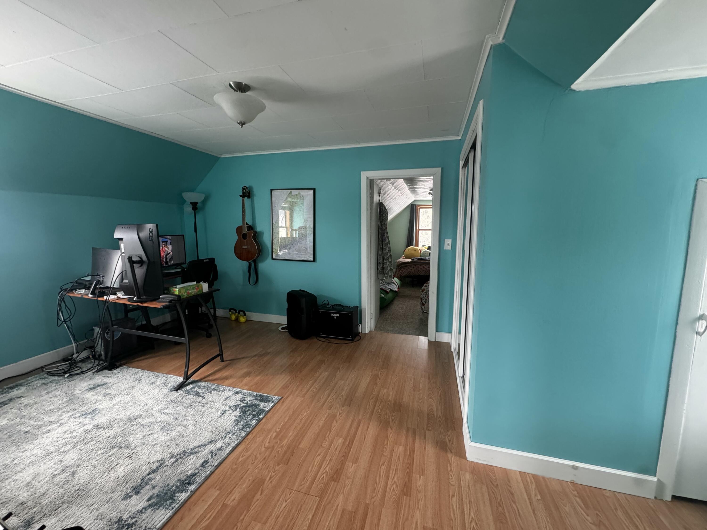 21 Thomas Avenue, Caribou, ME, 04736