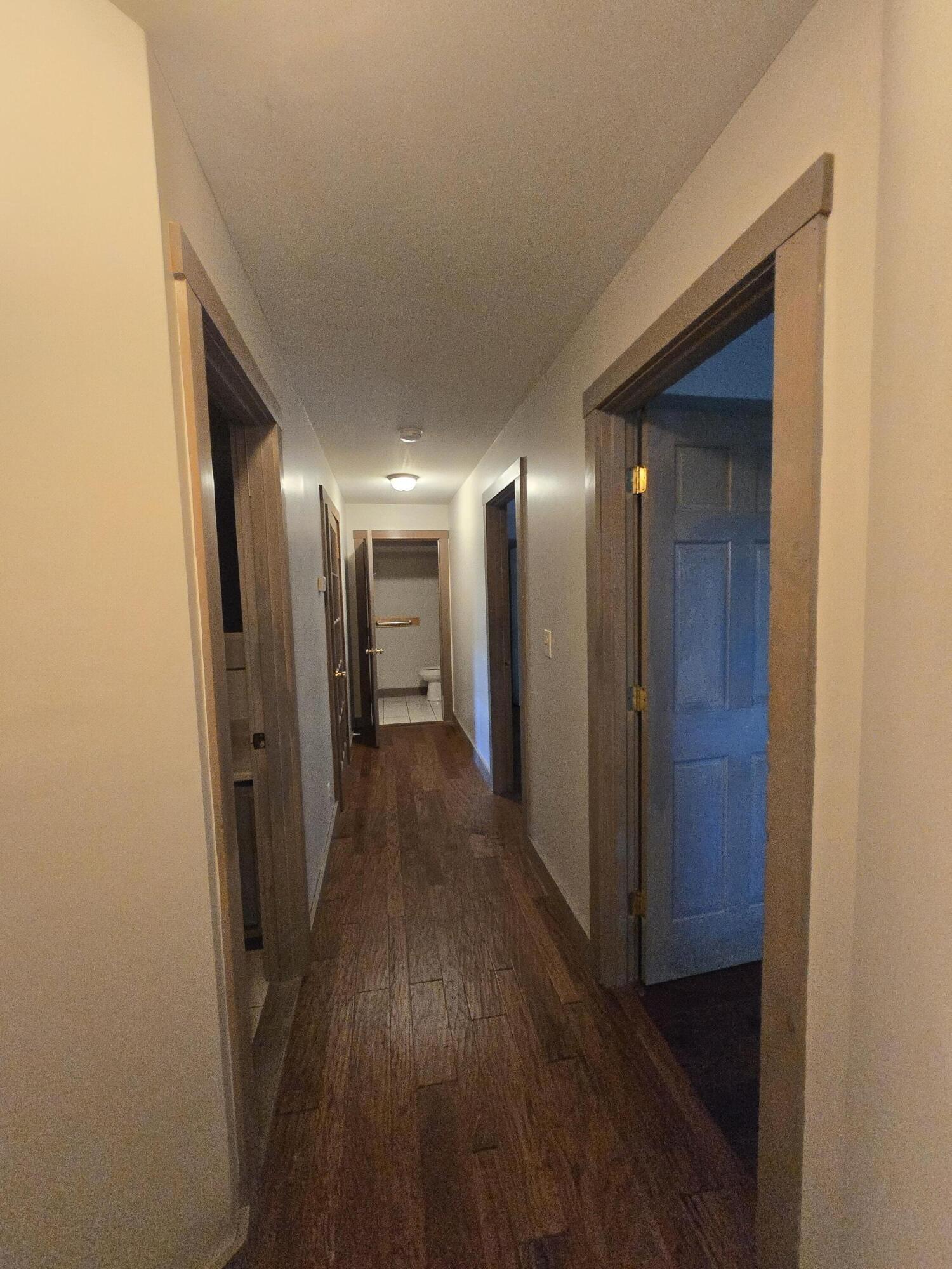 25 Falmouth Road, Falmouth, ME 04105 UNIT 2