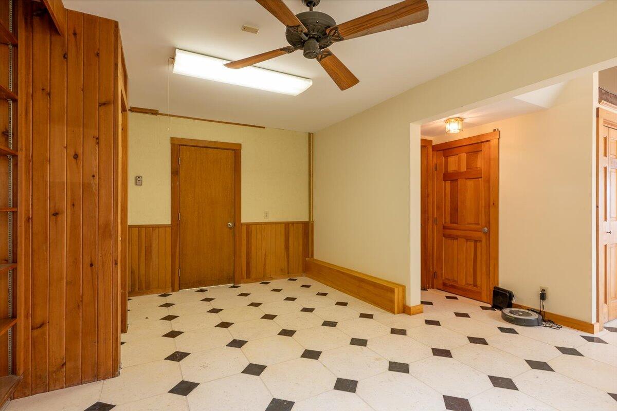 391 Main Road, Islesboro, ME, 04848