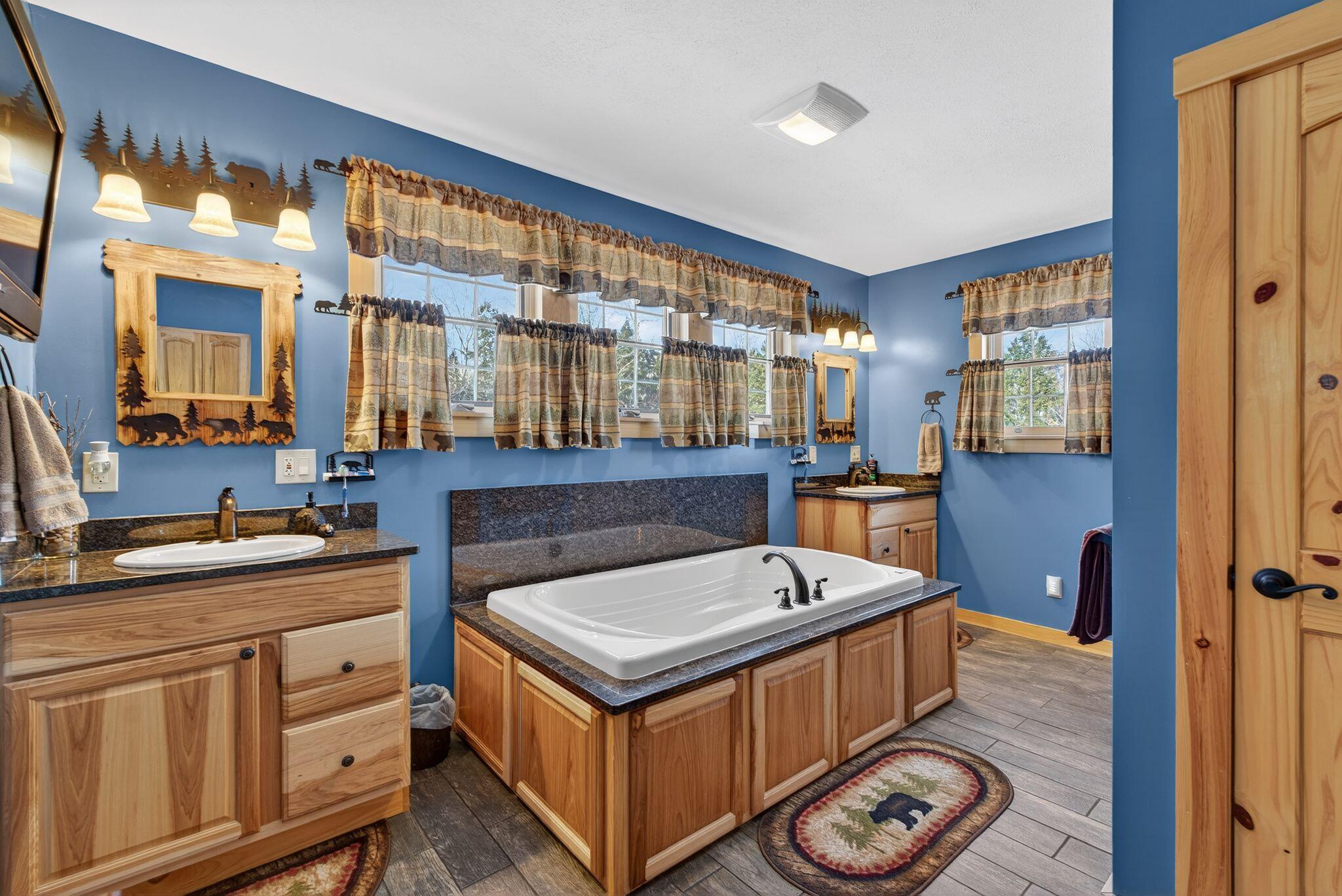 1024 Cape Road, Limington, ME, 04049