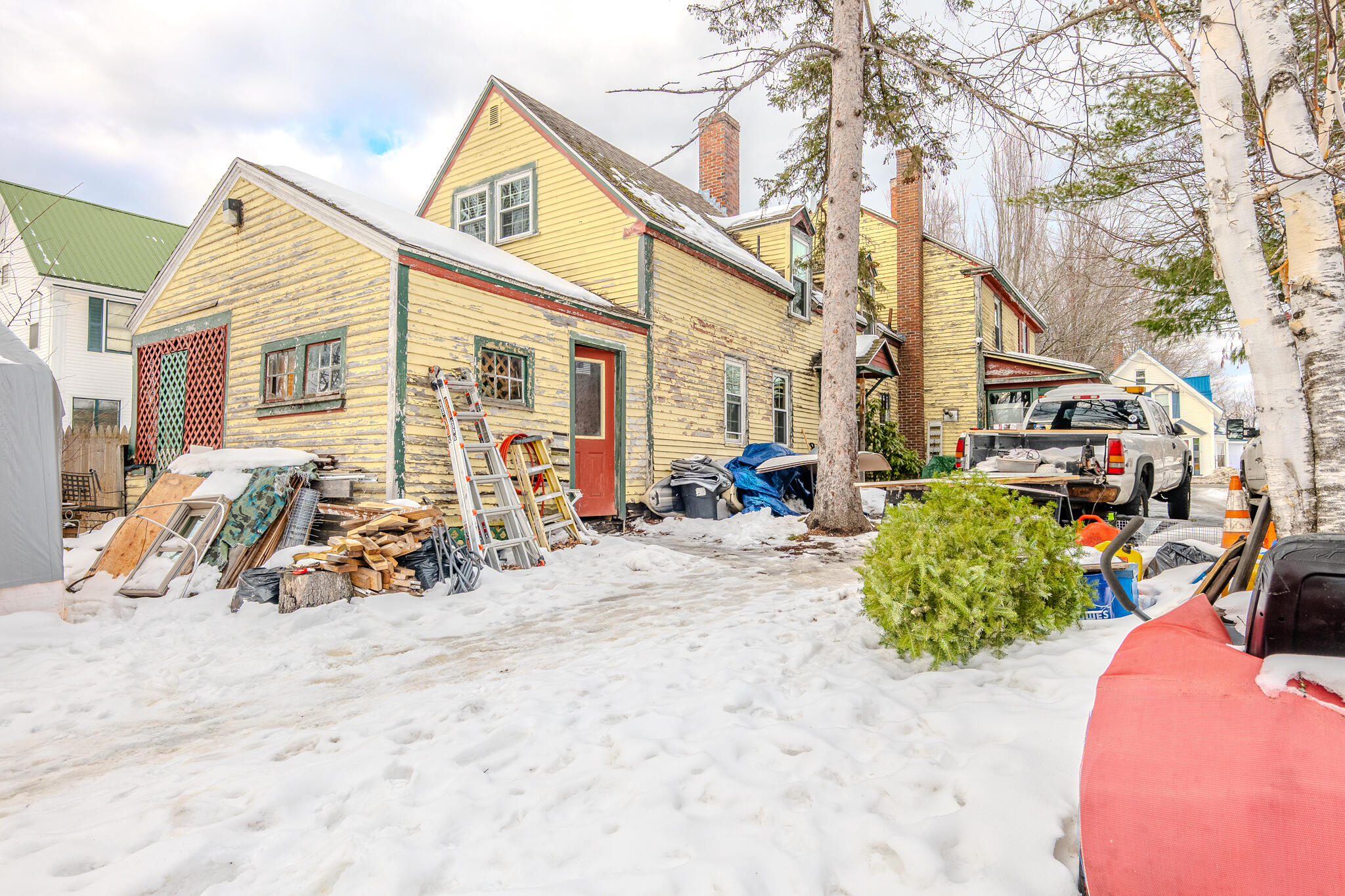 19 Main Street, Dixfield, ME, 04224