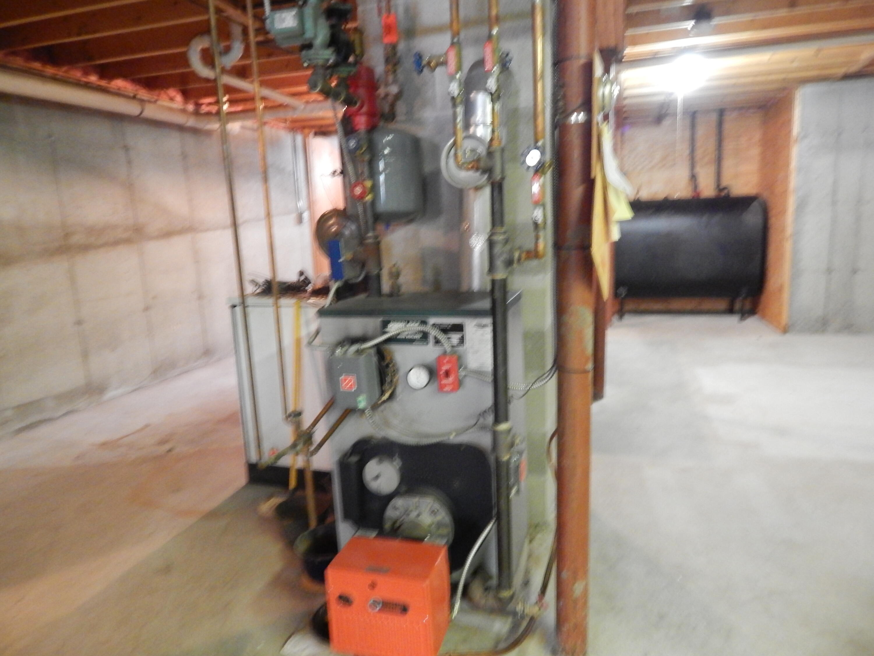 19 Park Street, Paris, ME, 04281