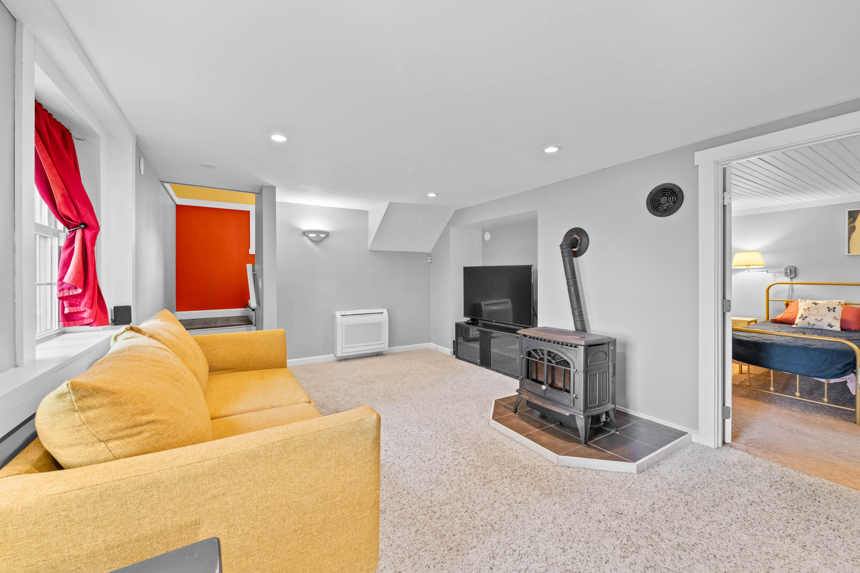 998 Lewiston Road, West Gardiner, ME, 04345