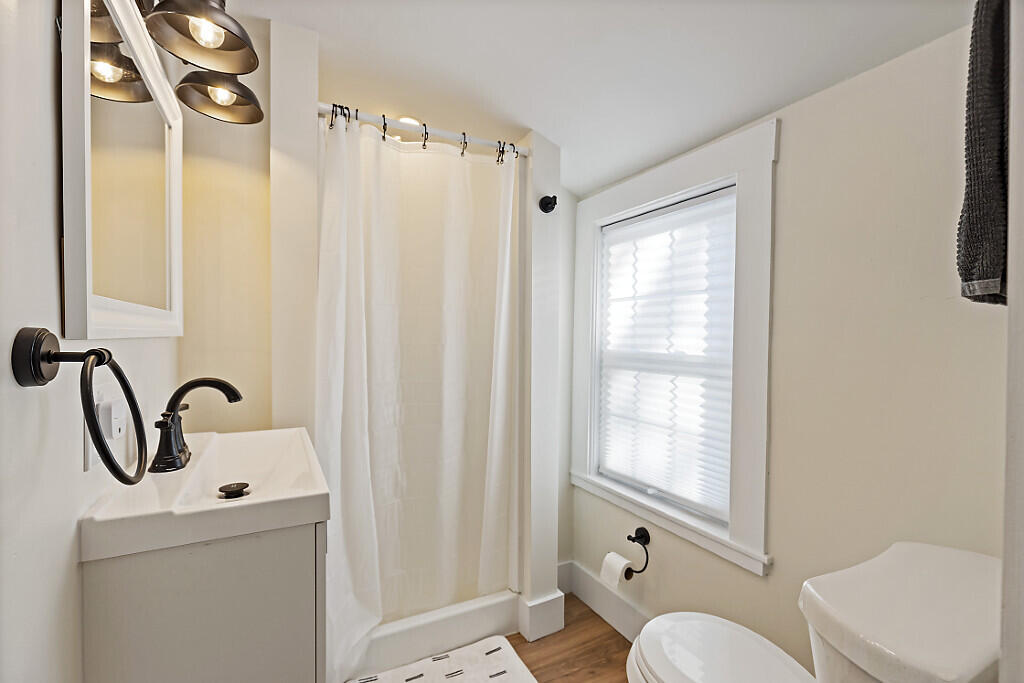 18 Manley Street, Augusta, ME, 04330