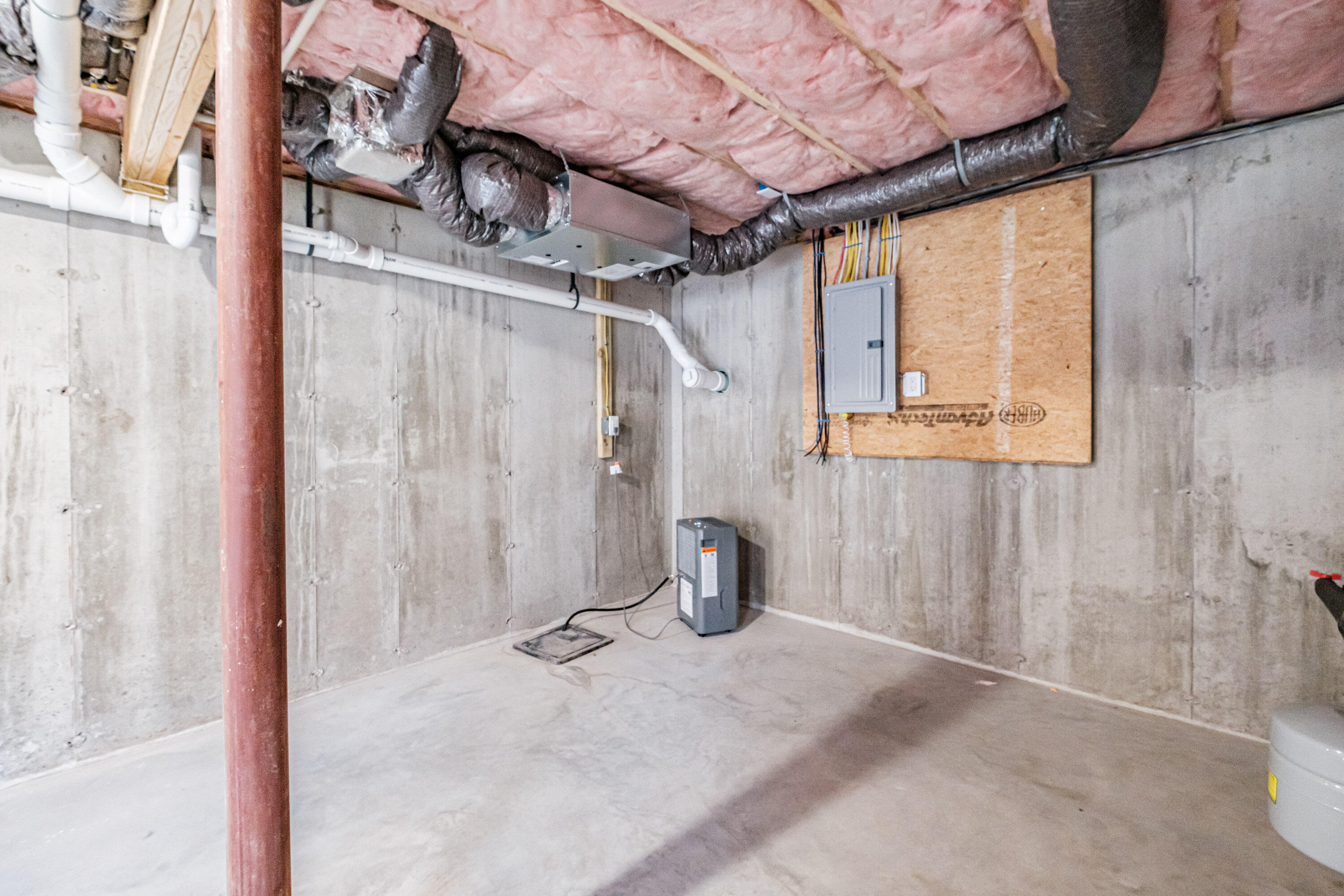 33 Woodbrey Lane, Standish, ME, 04084