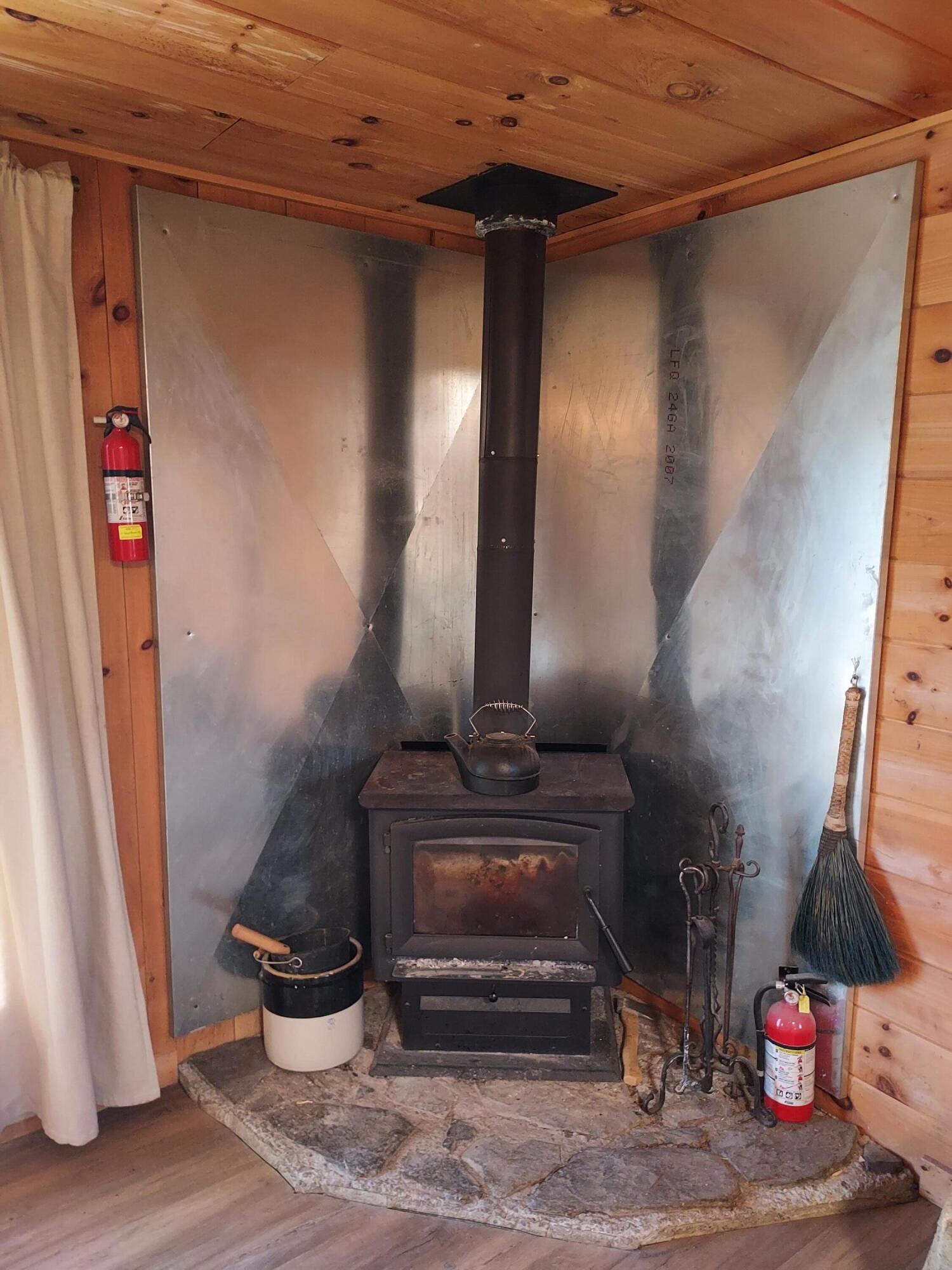 61 Floyd French Road, Athens, ME, 04912