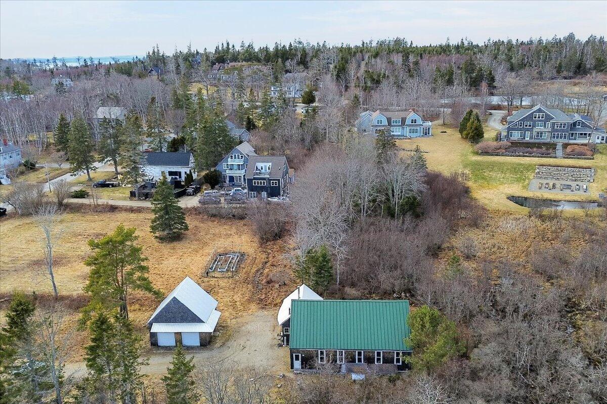 21 La Tour Street, Castine, ME, 04421