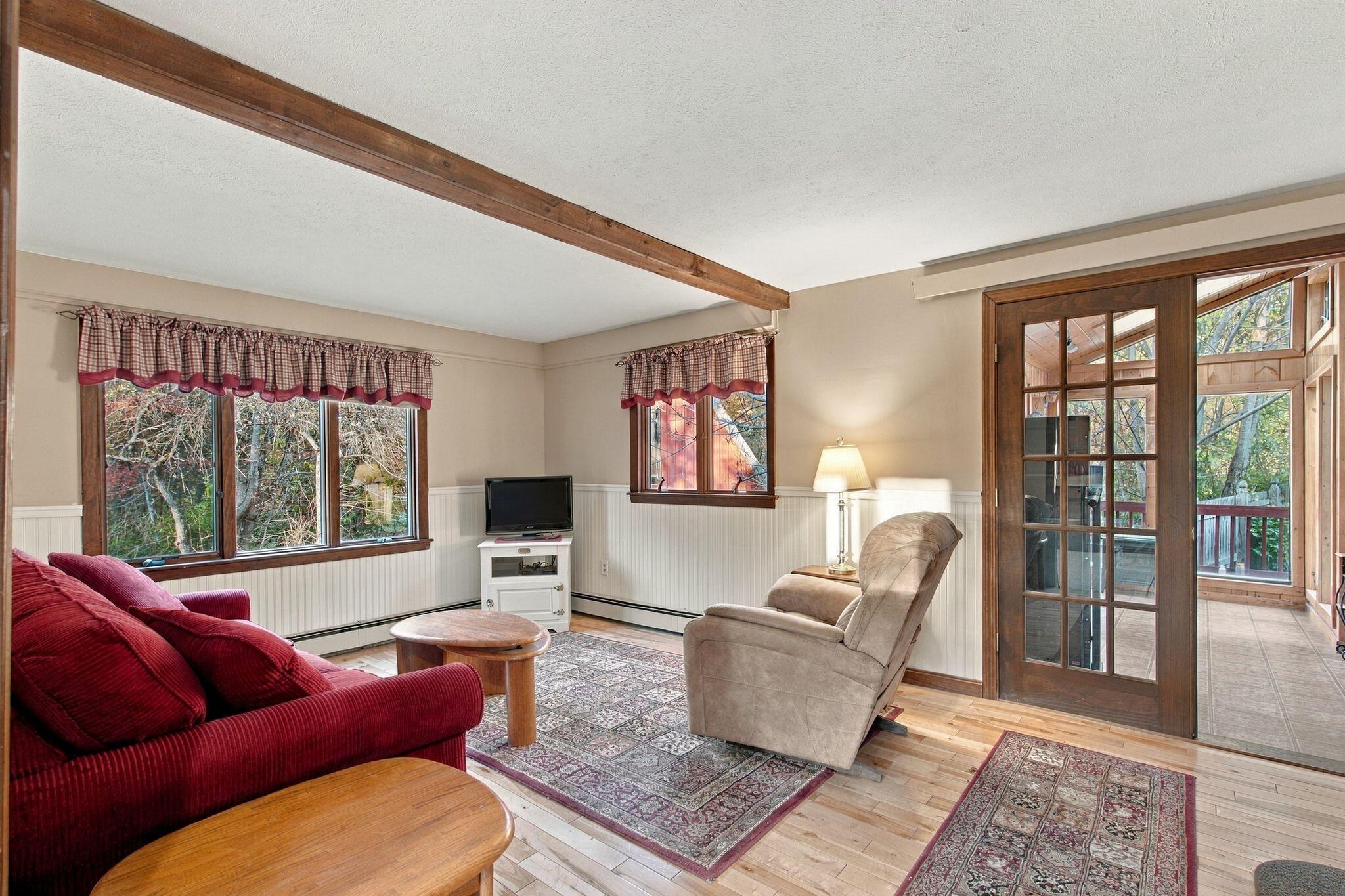 1472 Walnut Hill Road