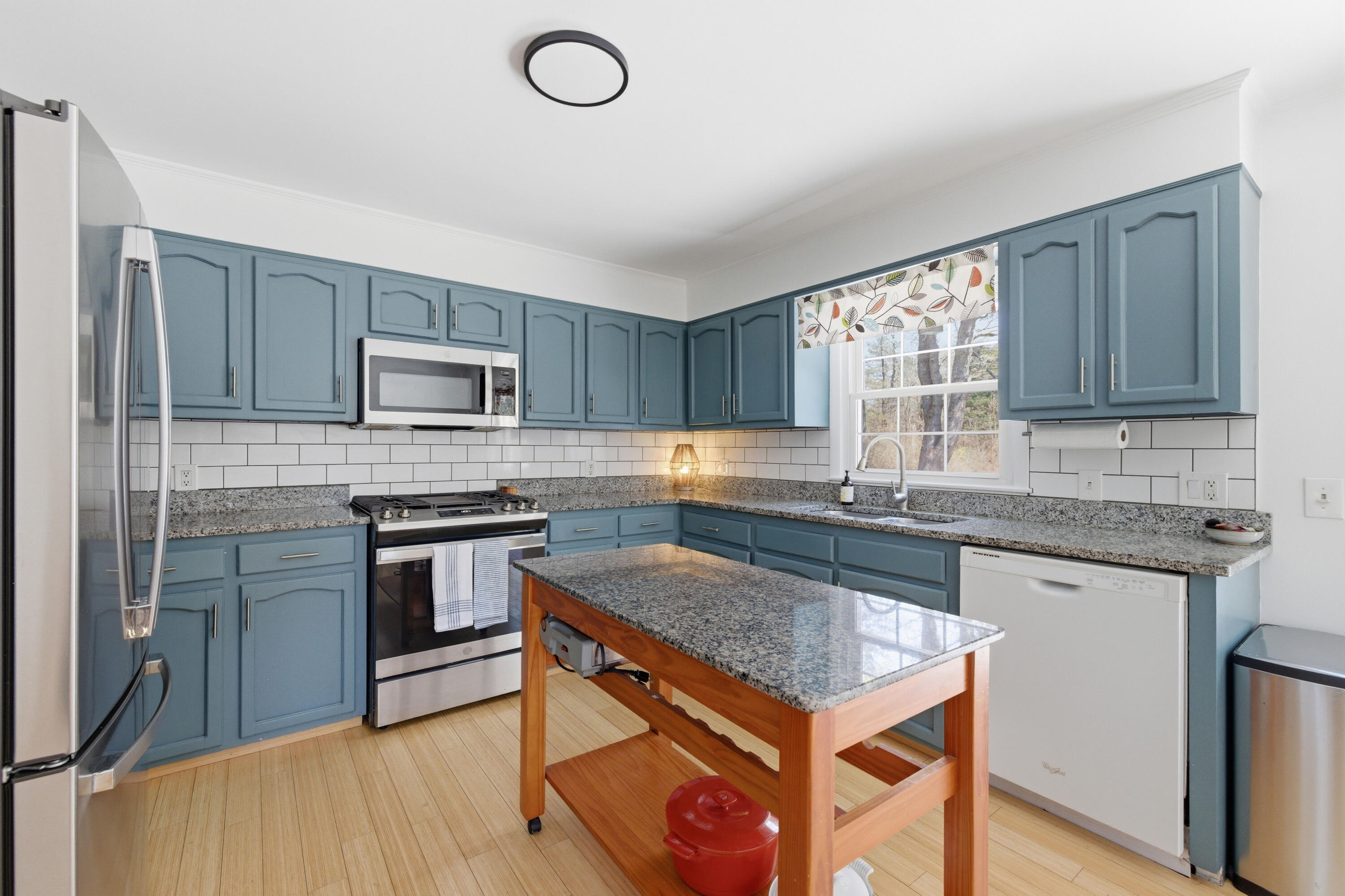 357 River Road, Topsham, ME, 04086 357 River Road, Topsham, ME, 04086