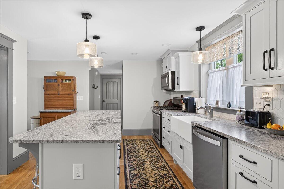 279 W Broadway, Bangor, ME 04401 15-297 W. Broadway-37