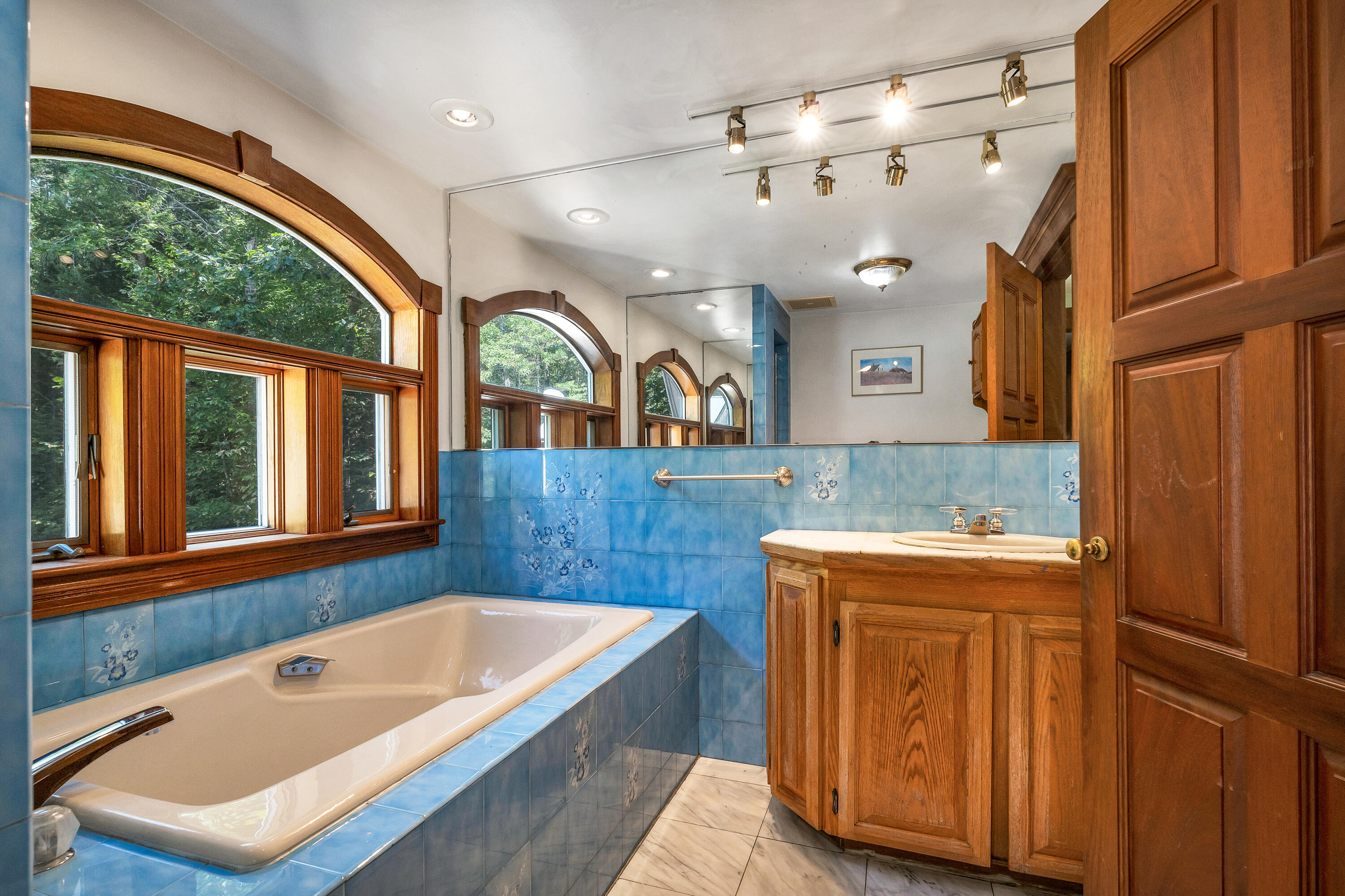 15 Lois Lane, Sweden, ME, 04040