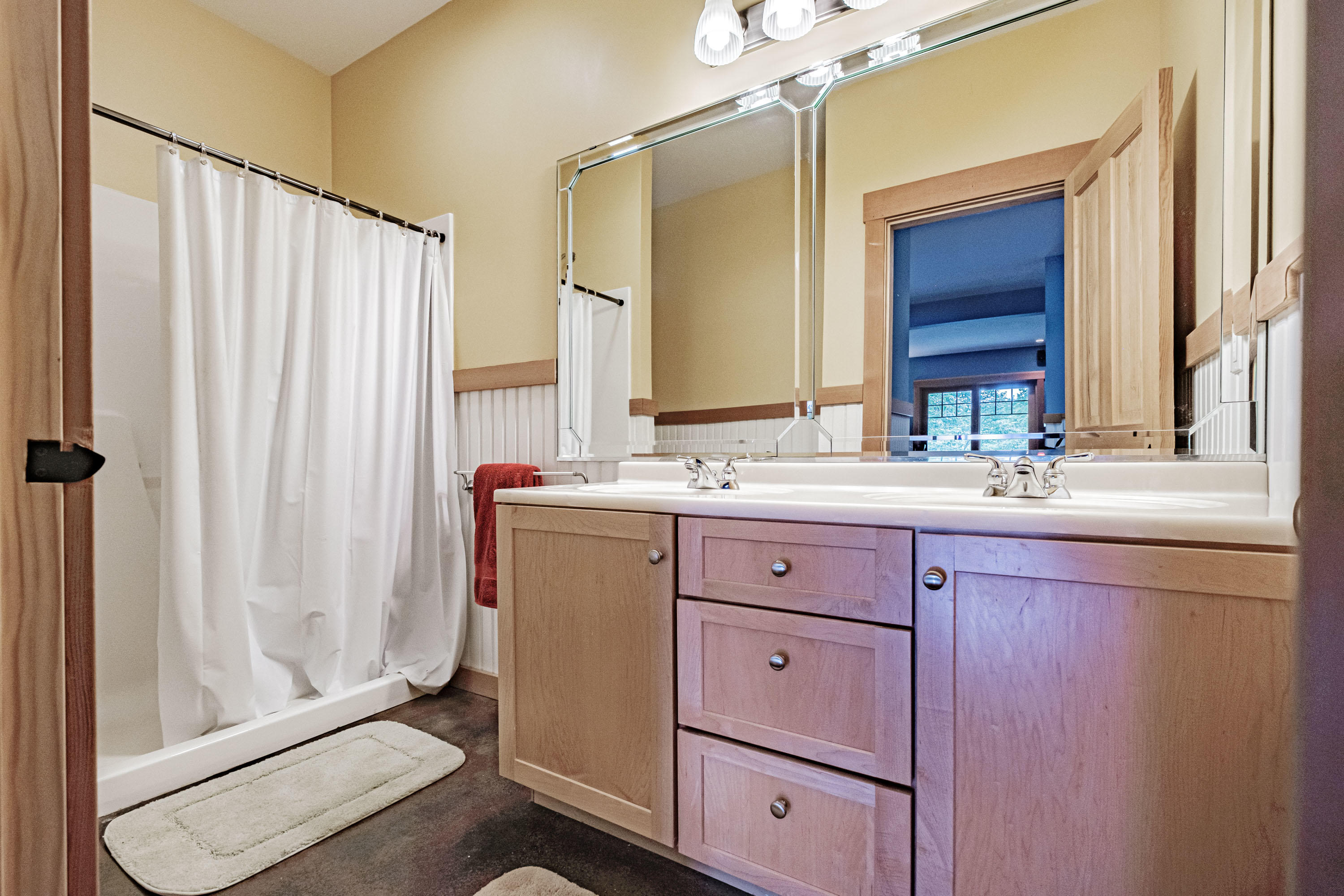 151 Keystone Drive, Newry, ME, 04261