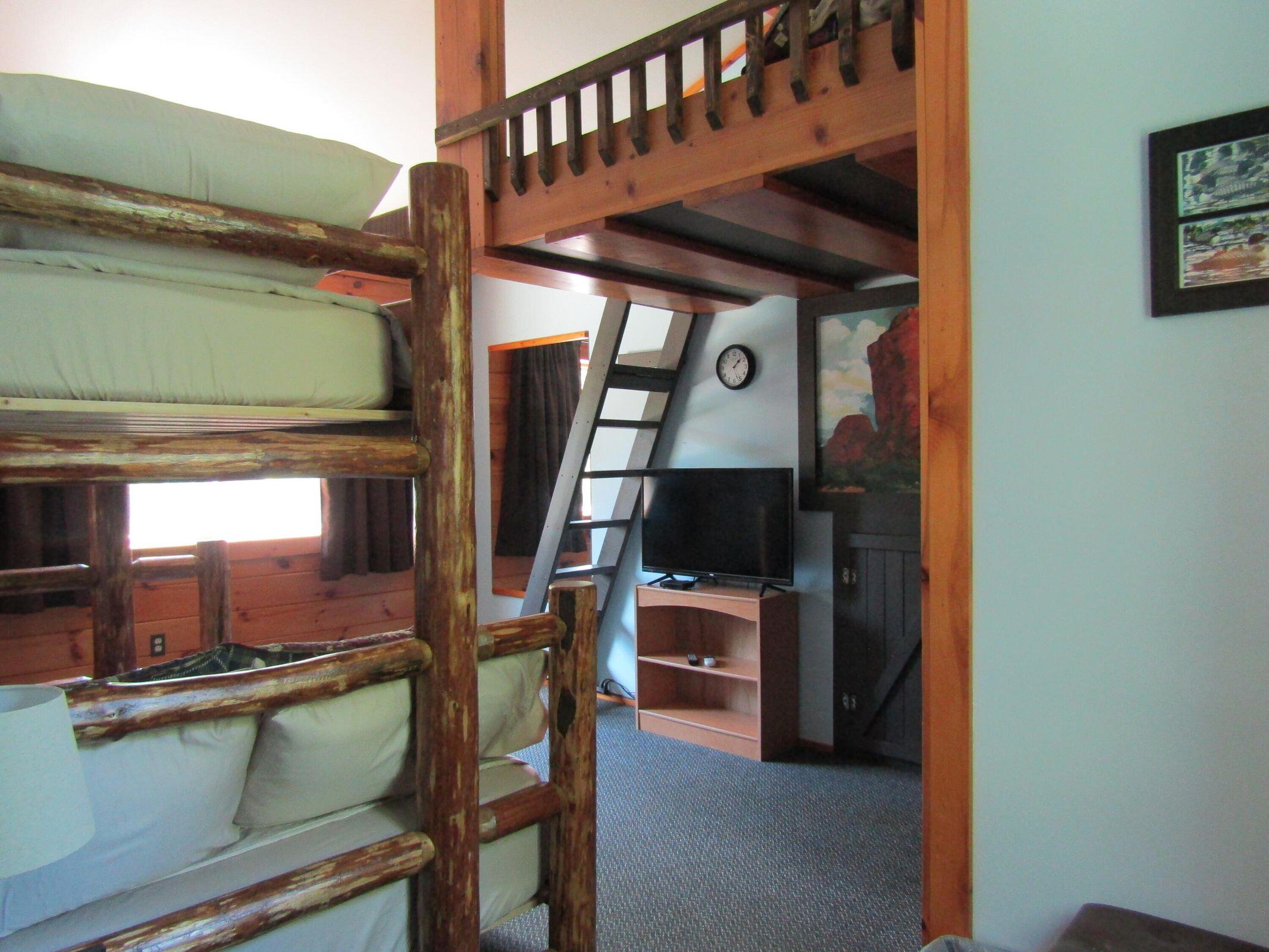 37 Loon Drive, Newport, ME, 04953