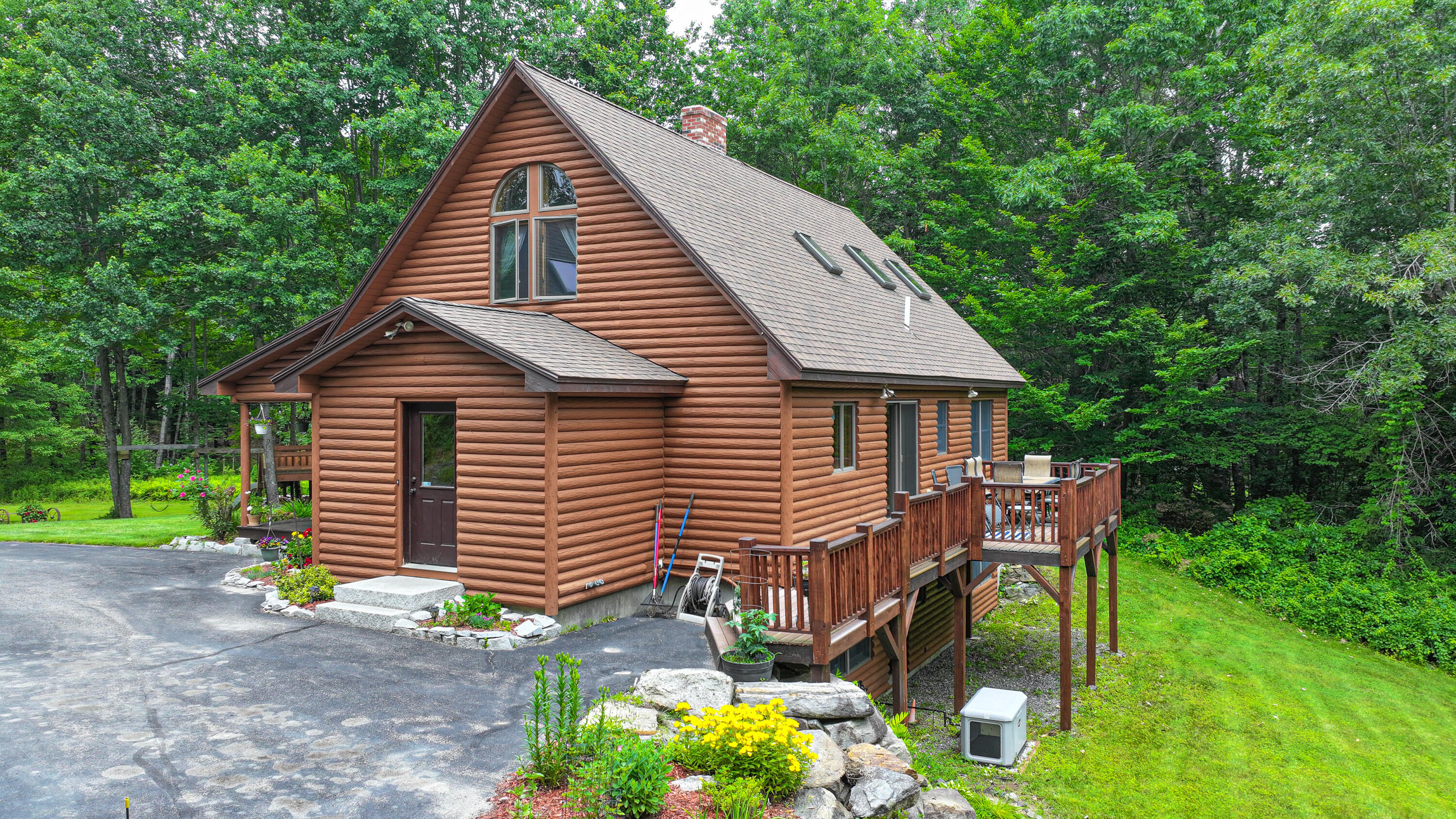 27 Independence Drive
