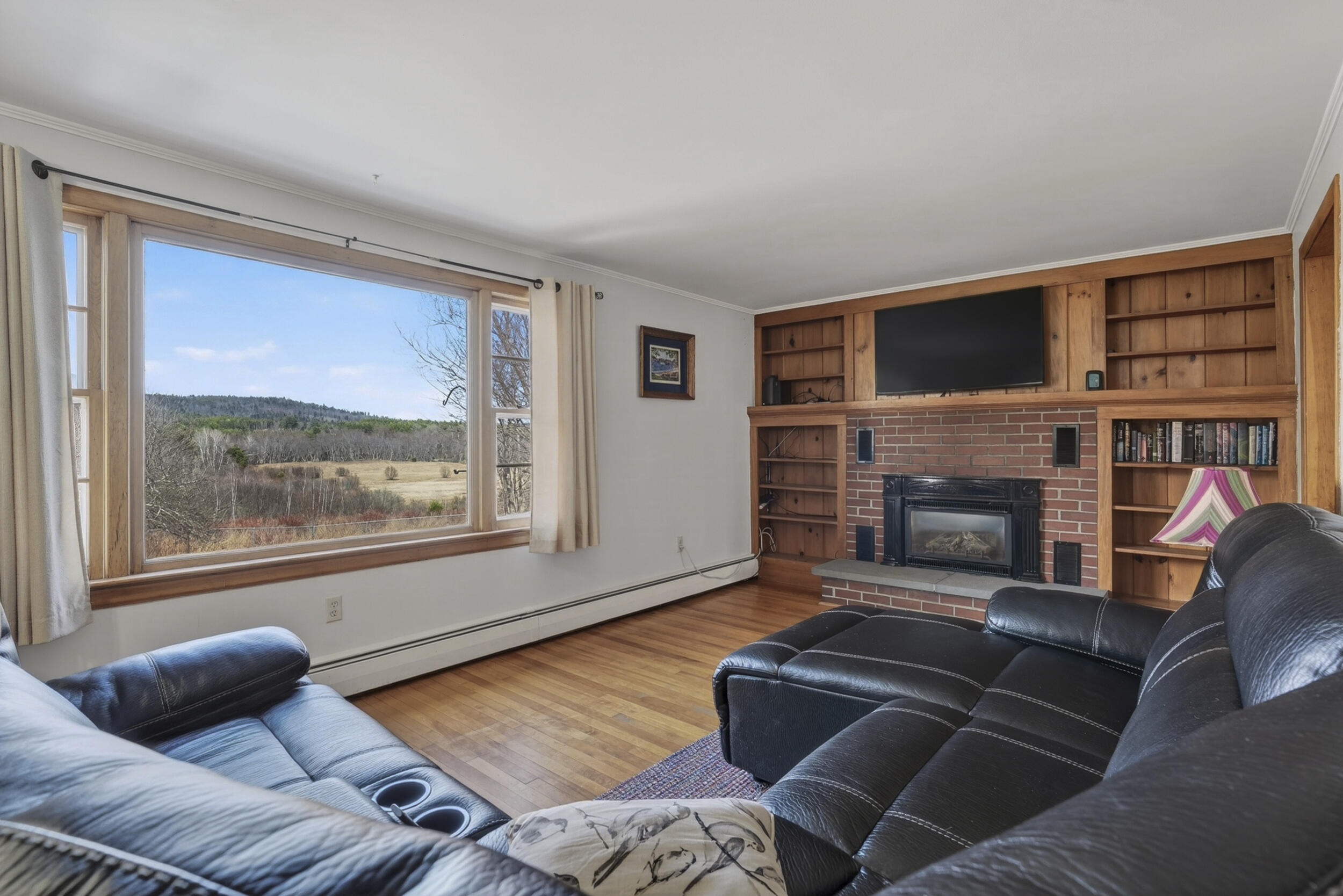 42 Vernon Street, Bethel, ME, 04217