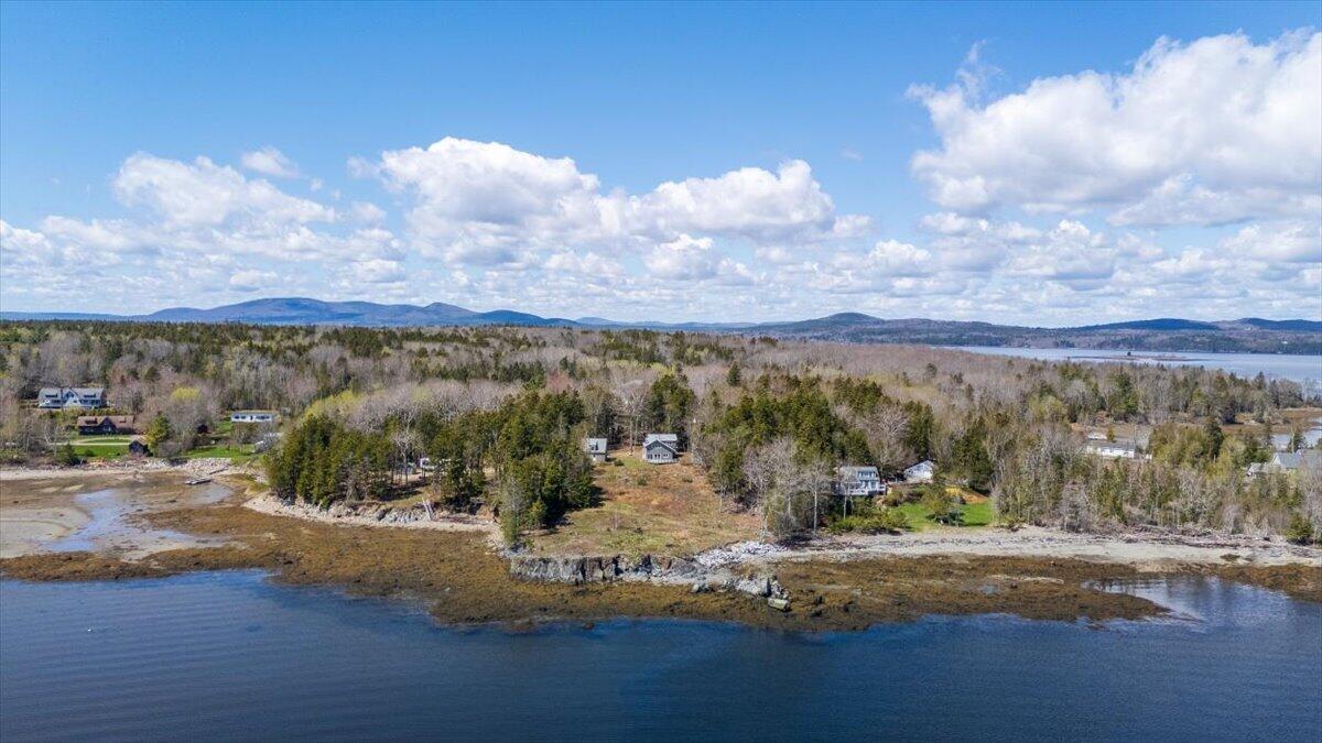 391 Main Road, Islesboro, ME, 04848