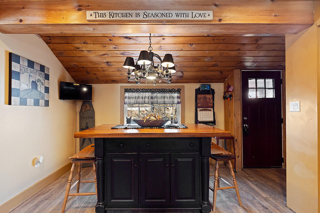 13 Cooper Road, Chesterville, ME, 04938