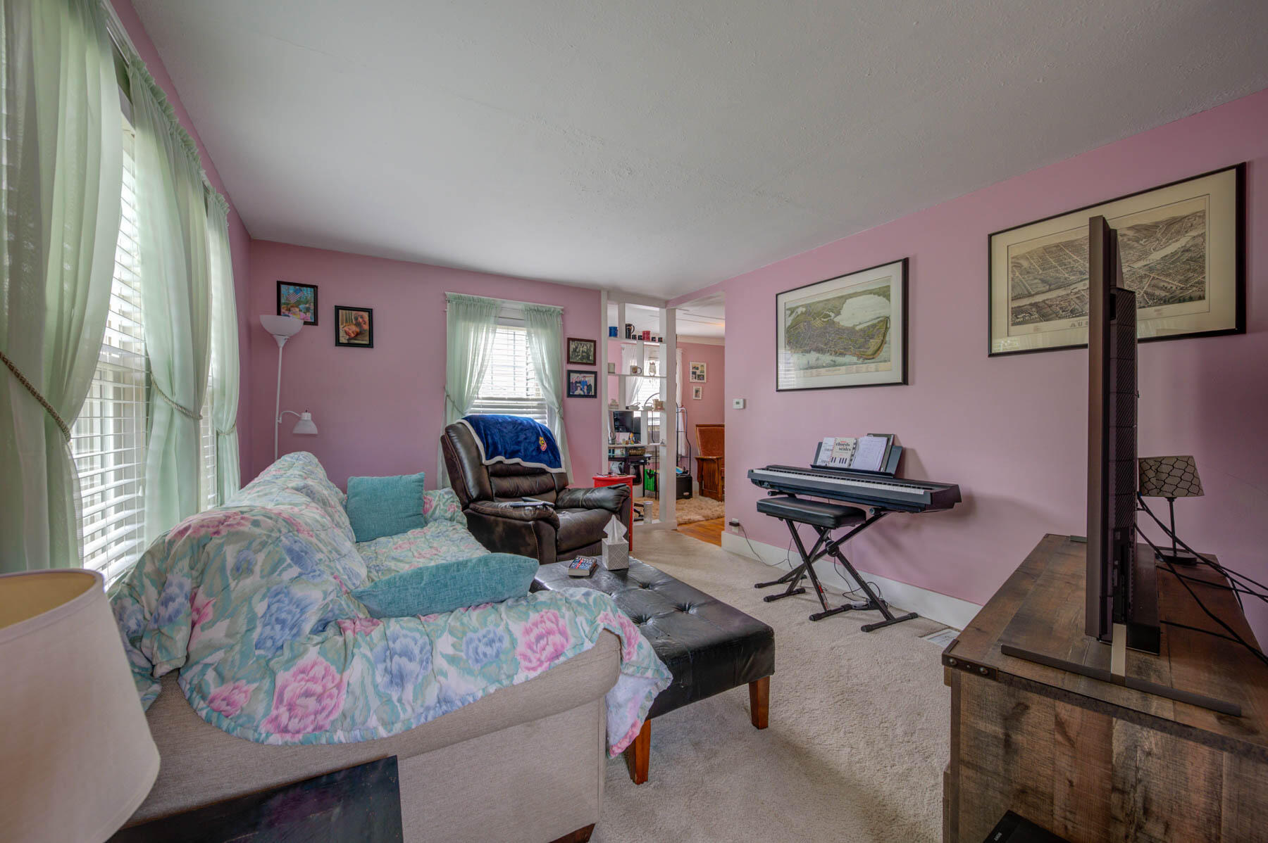 18 Fairlawn Avenue