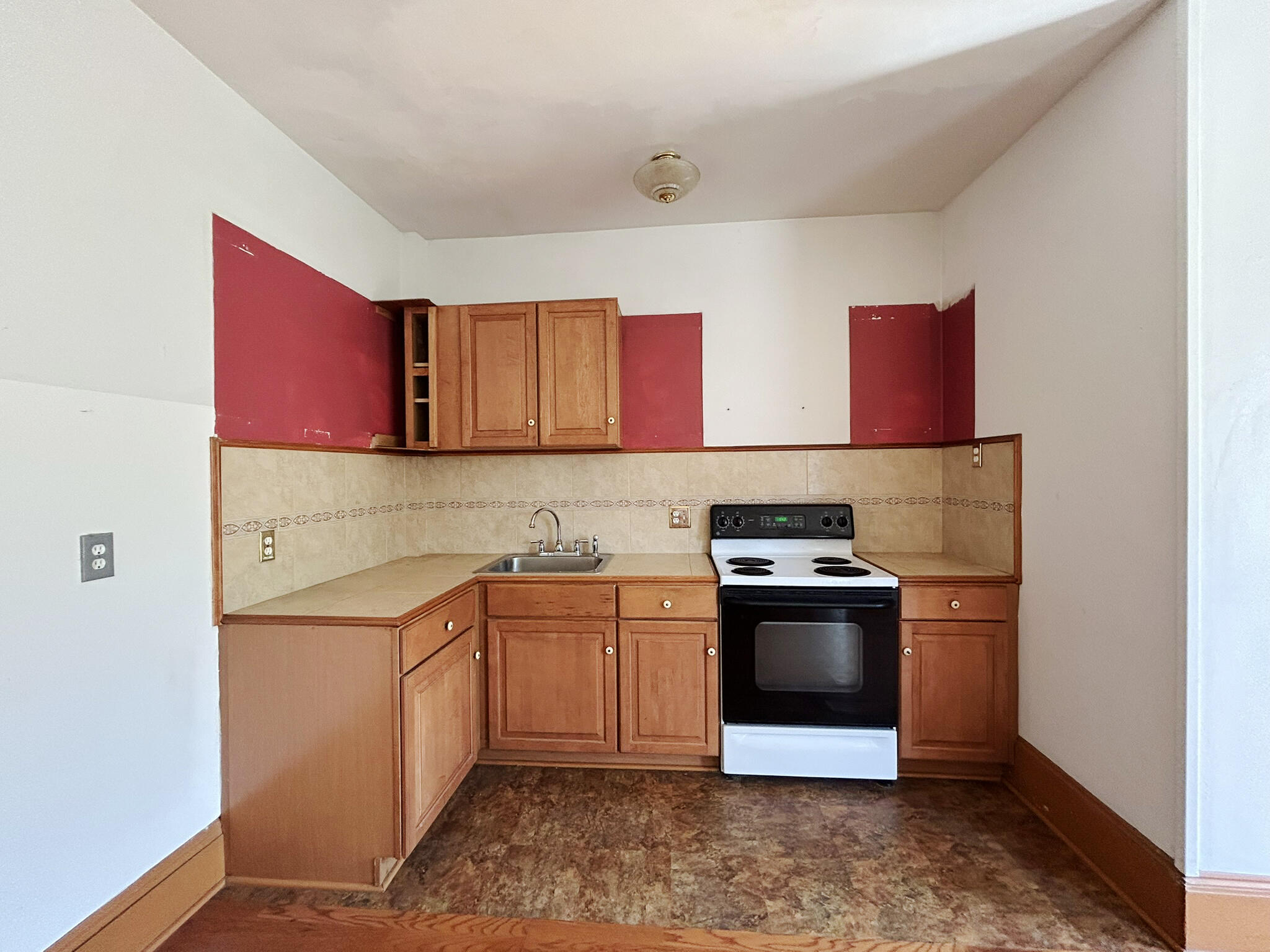 25 Pleasant Avenue, Portland, ME, 04103