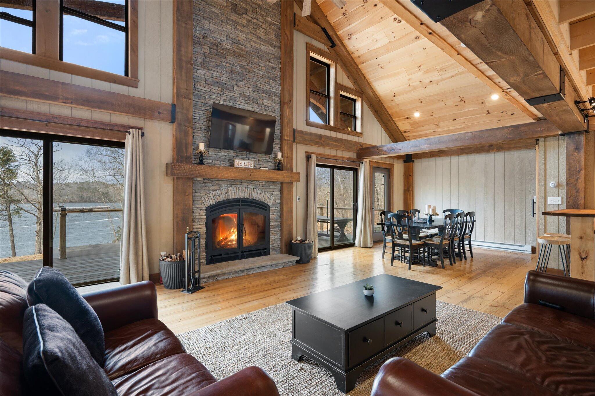 17 Hopkins Lane, Verona Island, ME, 04416