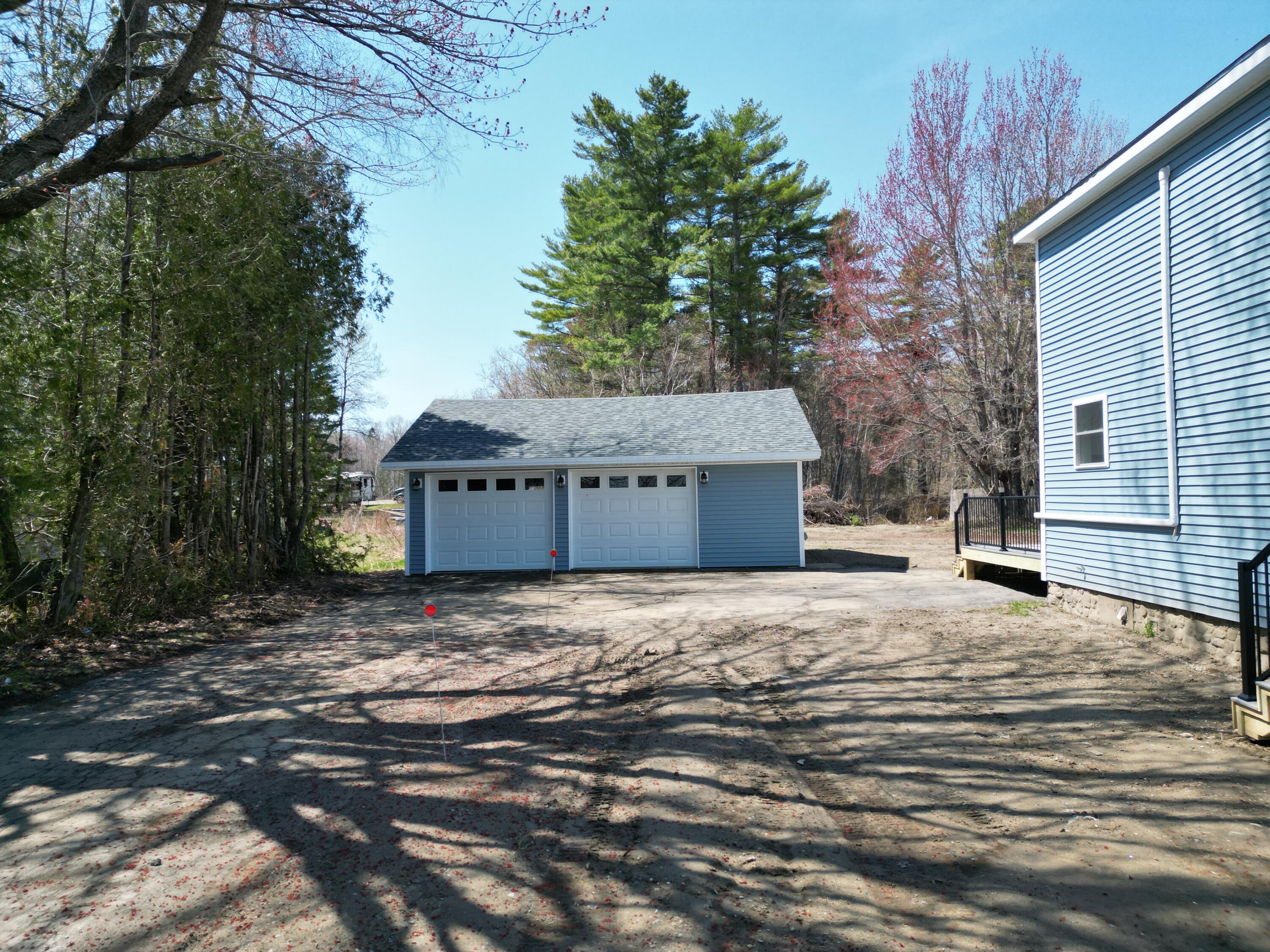 38 River Road, Howland, ME, 04448