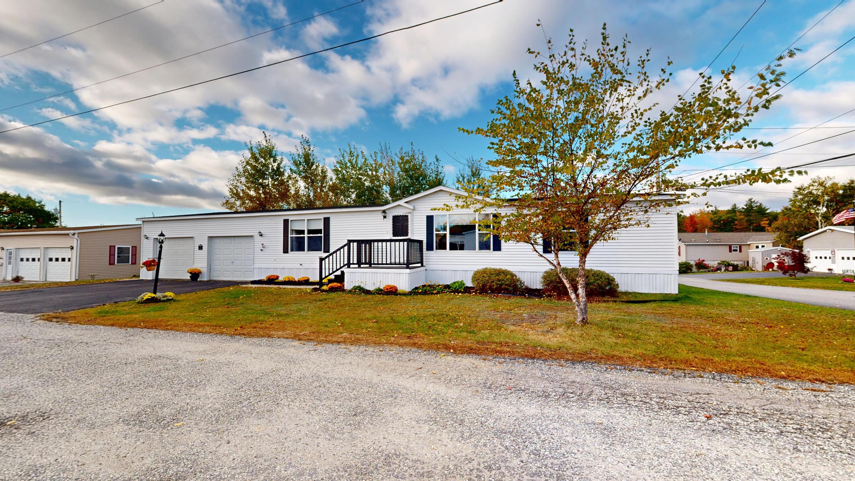 Property photo for 1 Palm Drive, Norway, ME