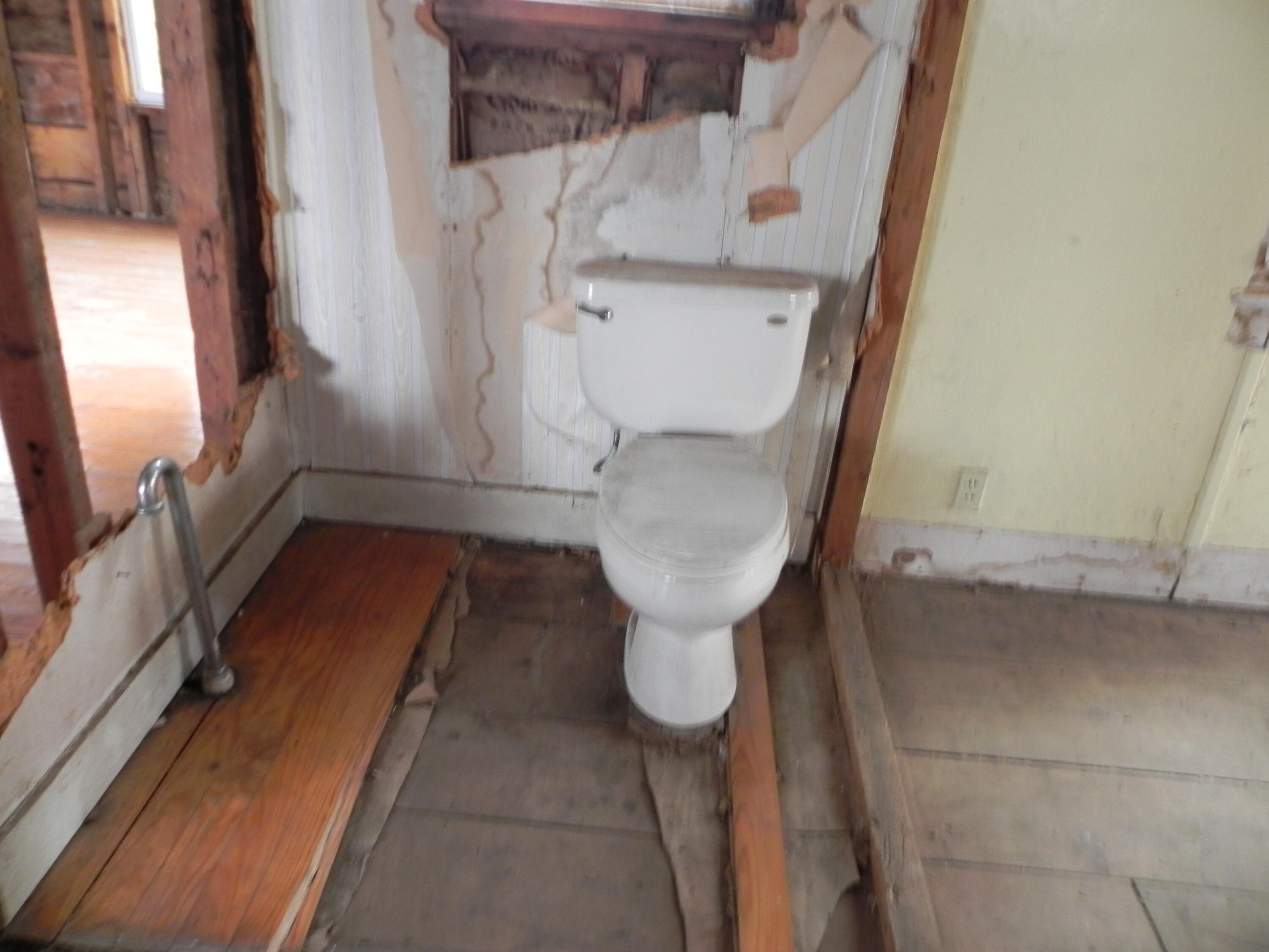 225 County Road, Lubec, ME, 04652