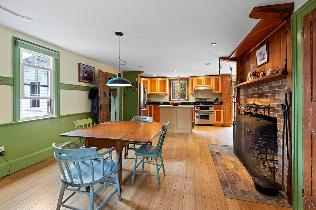 850 Lawrence Road, Pownal, ME, 04069