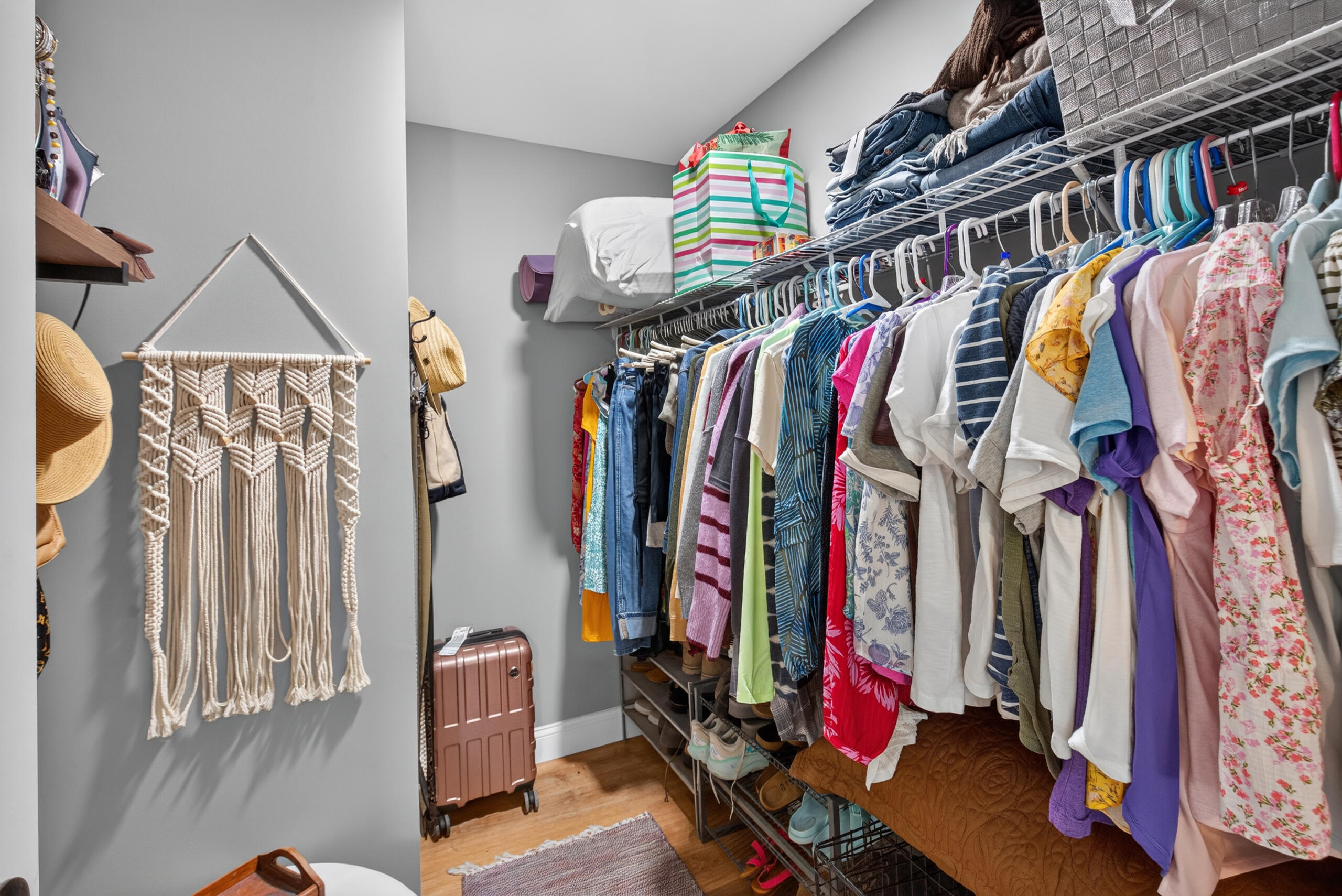 520 Bog Road, Hermon, ME 04401 Primary closet