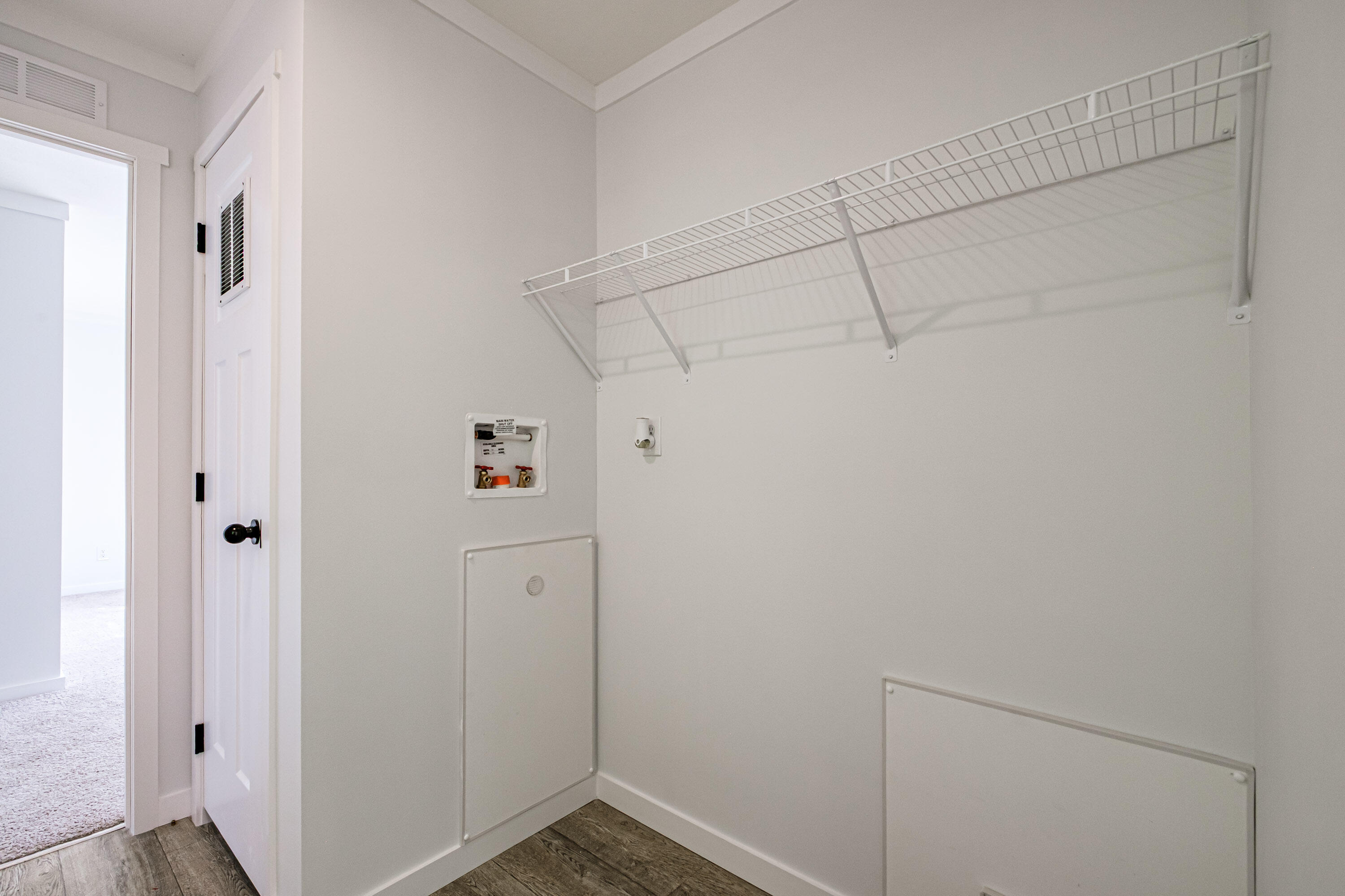 6 Laurik Lane, Naples, ME, 04055