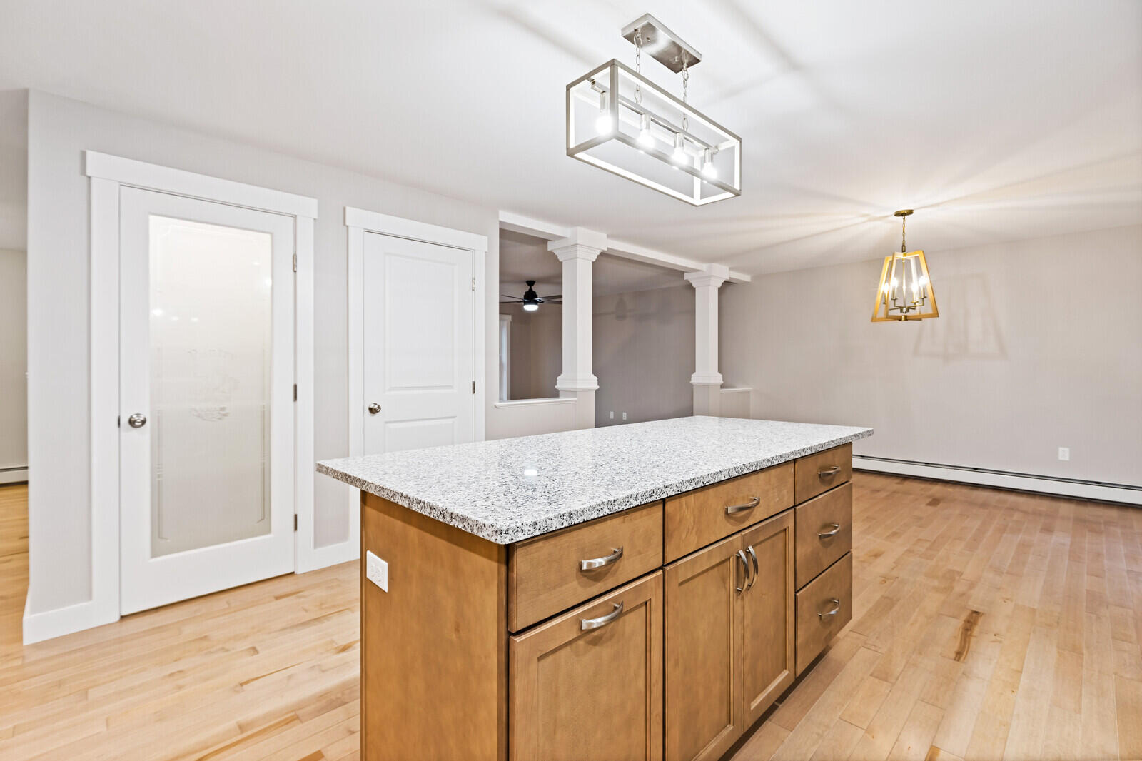 27 Pleasant Road, Sidney, ME, 04330