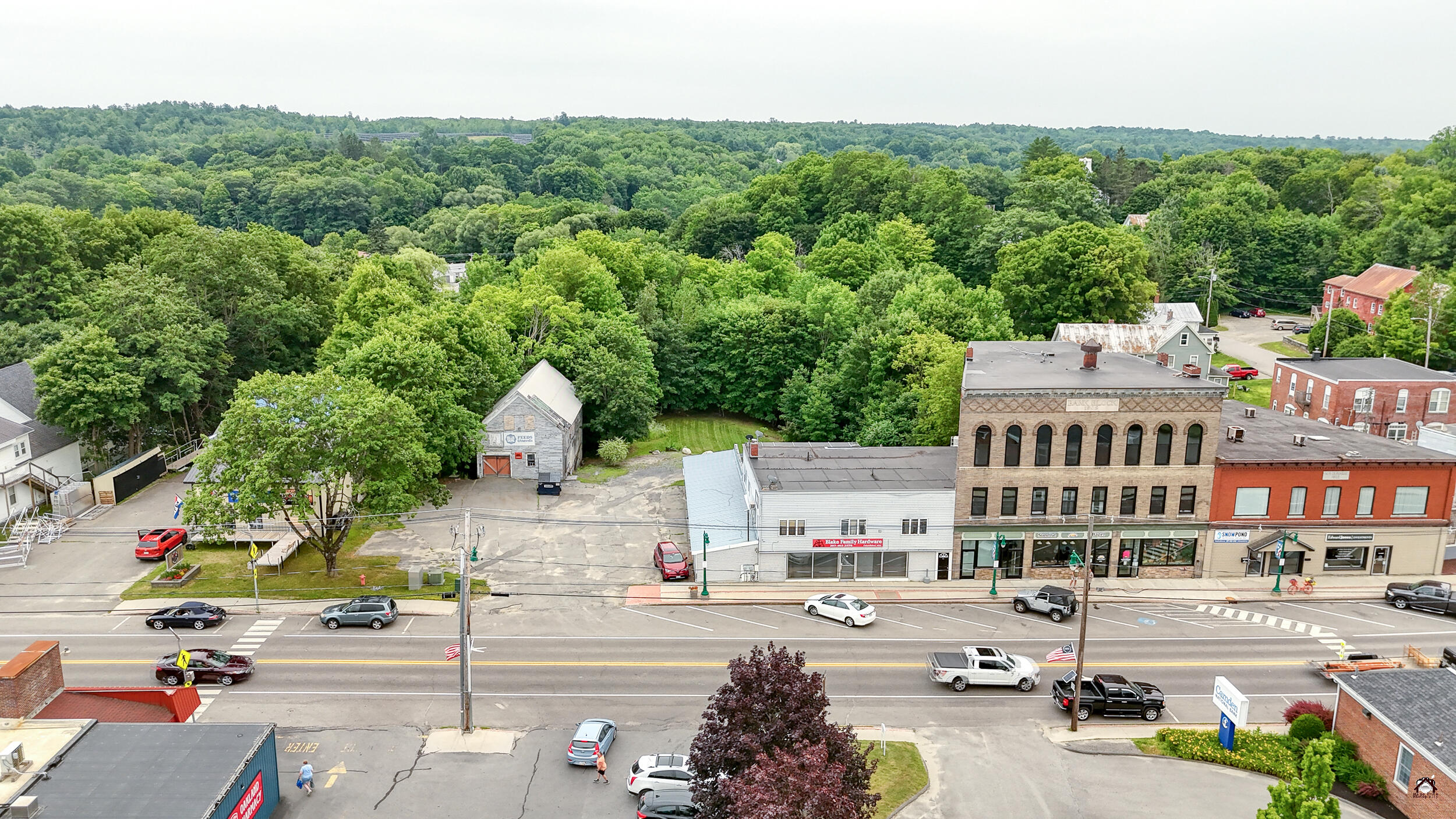 46 Main Street, Oakland, ME 04358 215-dp-102