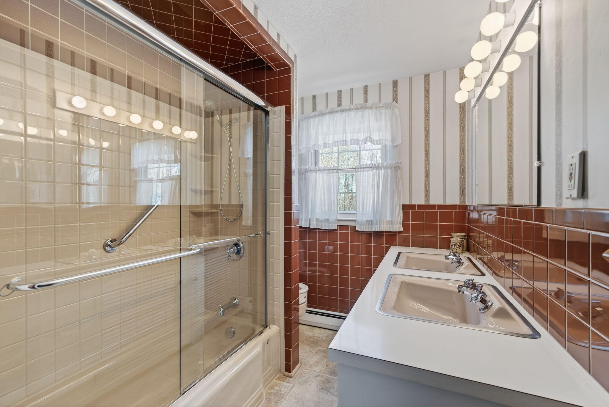 525 Park Avenue, Auburn, ME, 04210