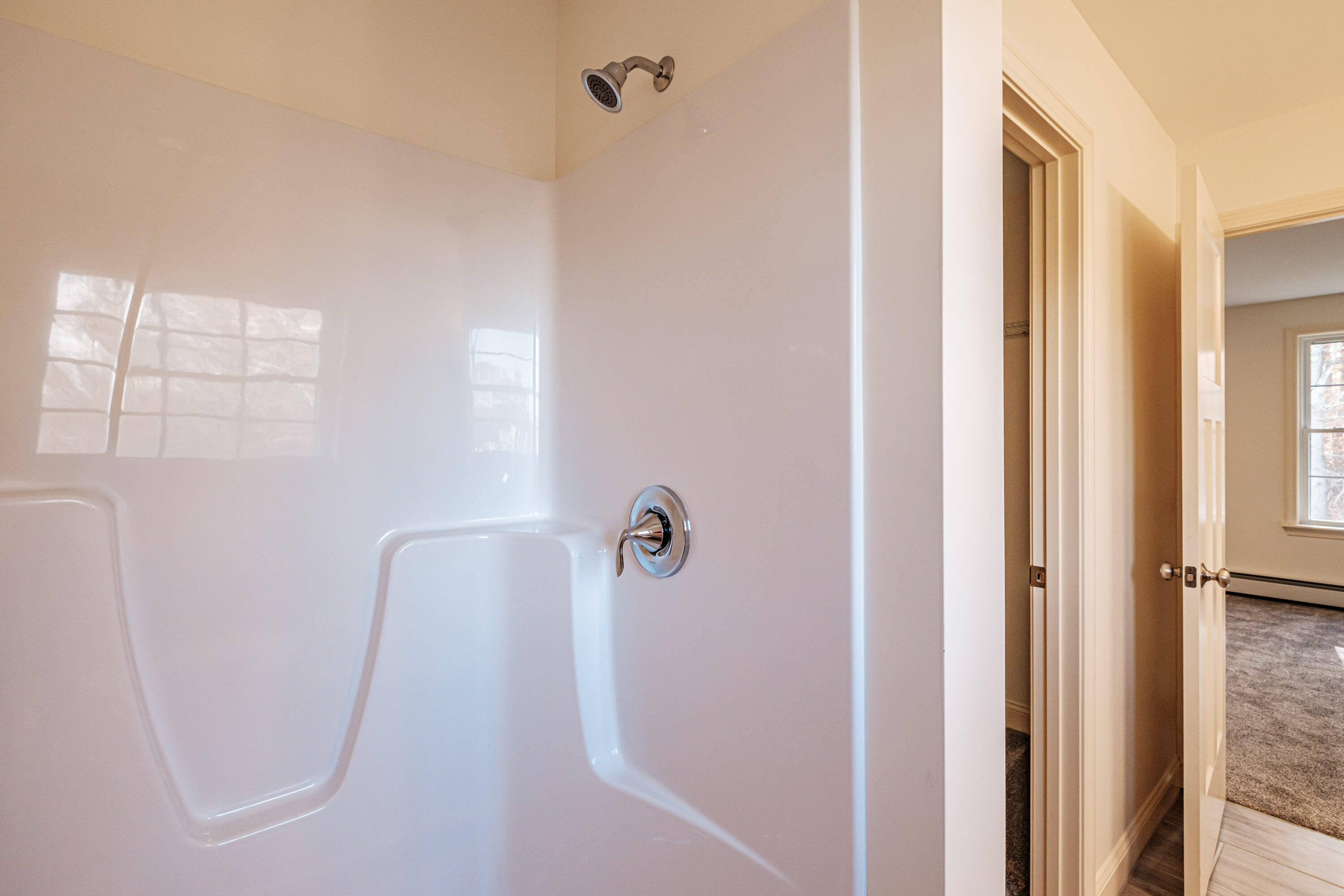 31 Woodbrey Lane, Standish, ME, 04084